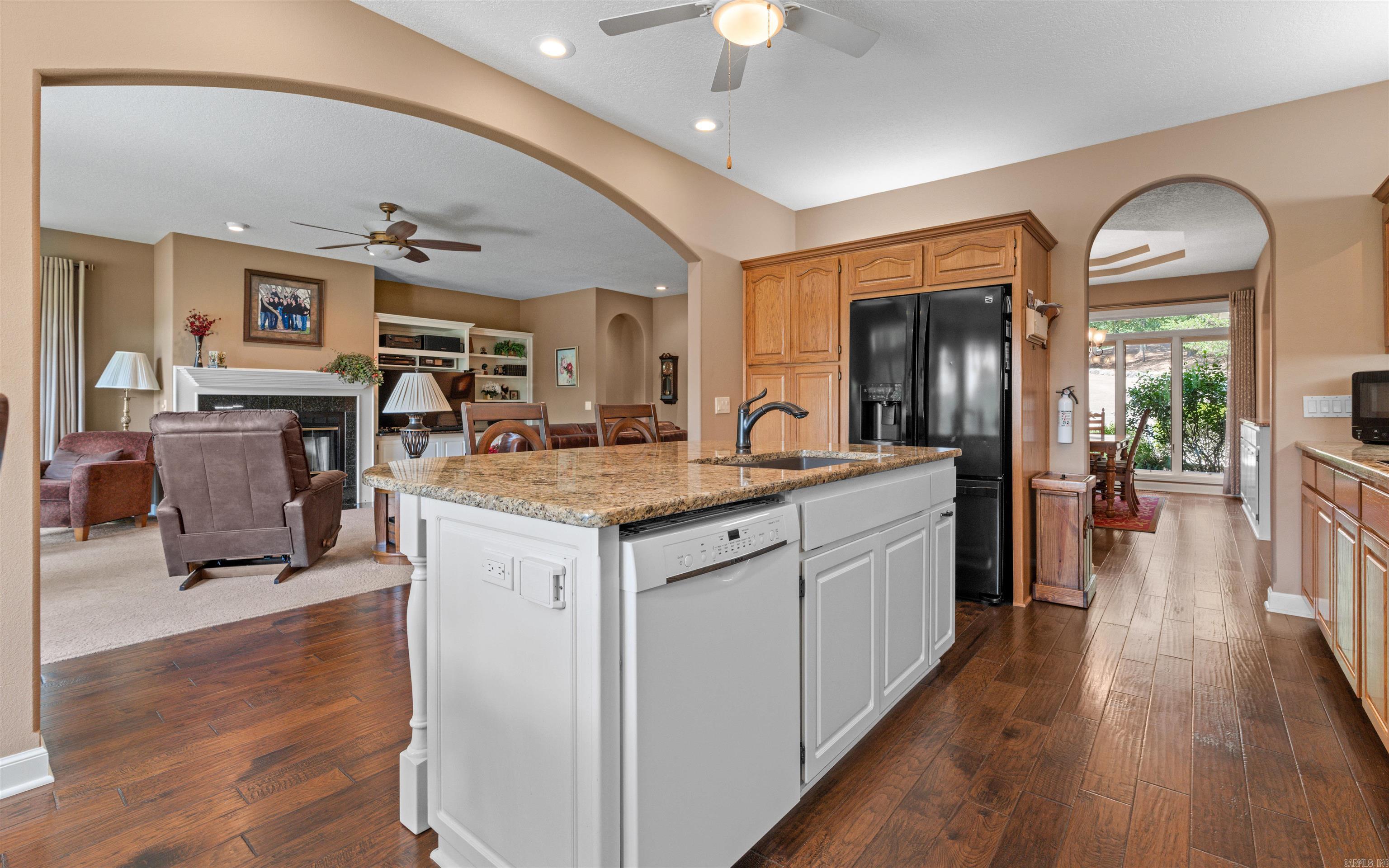 ISABELLA GOLF COURSE - Residential