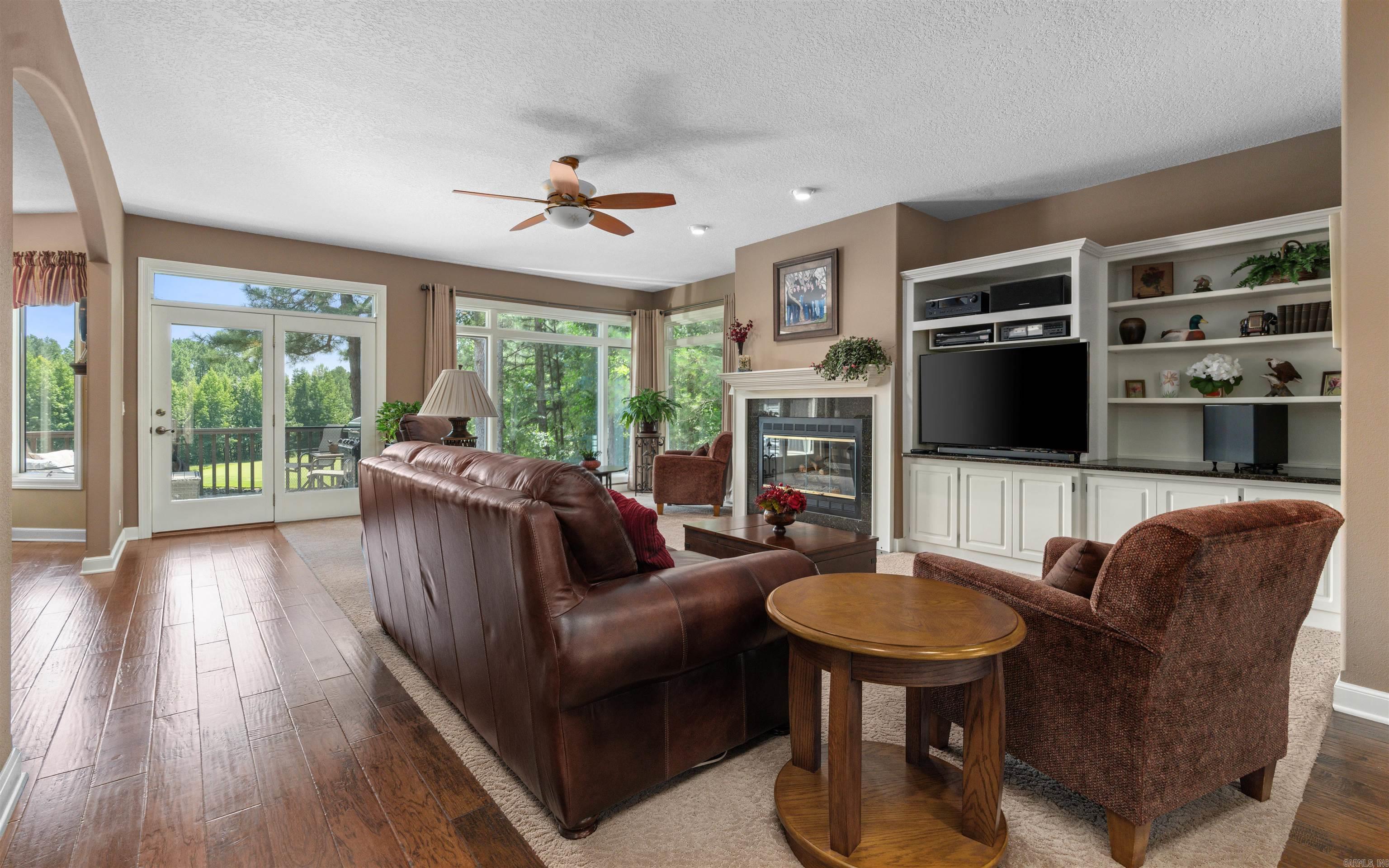 ISABELLA GOLF COURSE - Residential