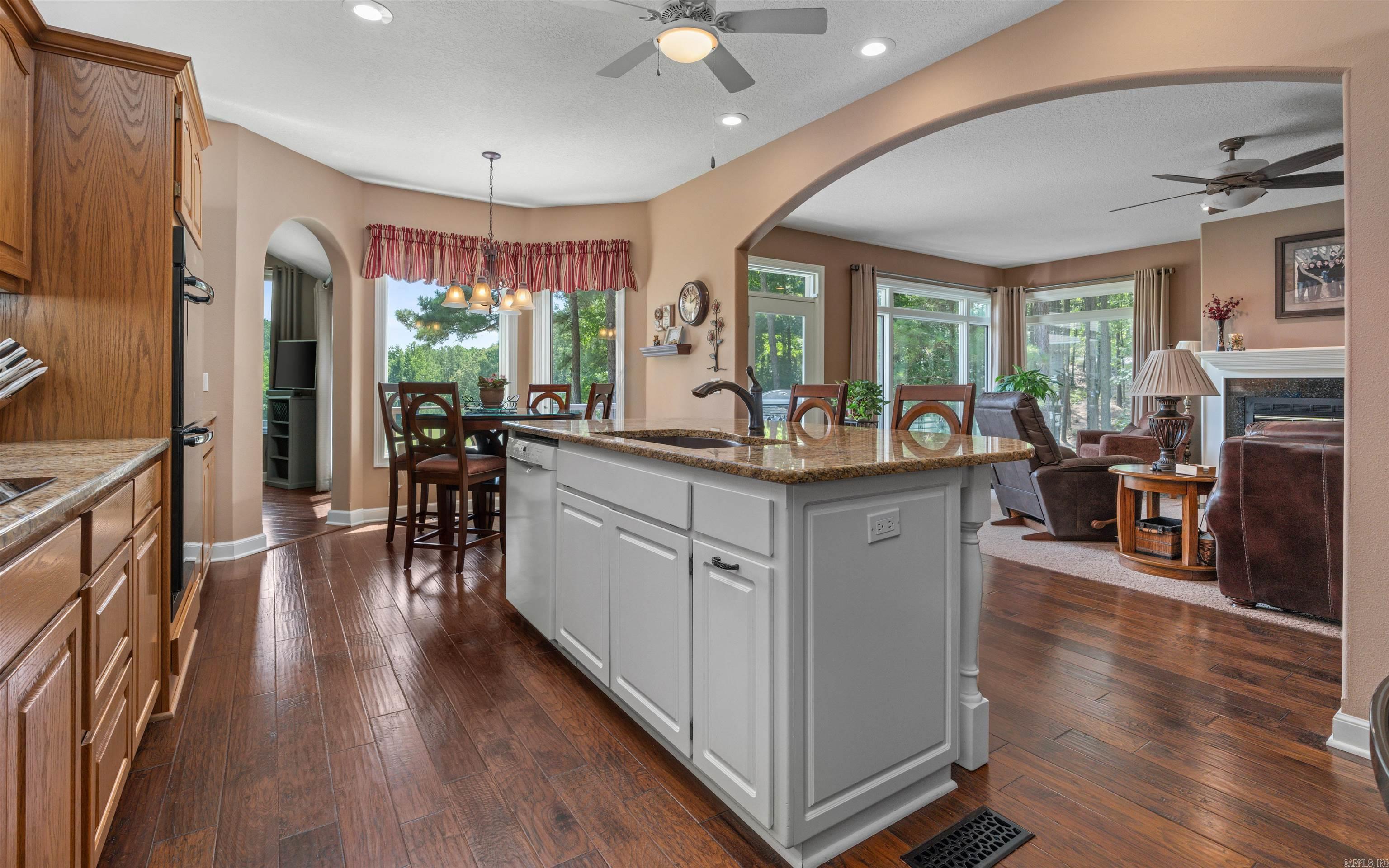 ISABELLA GOLF COURSE - Residential