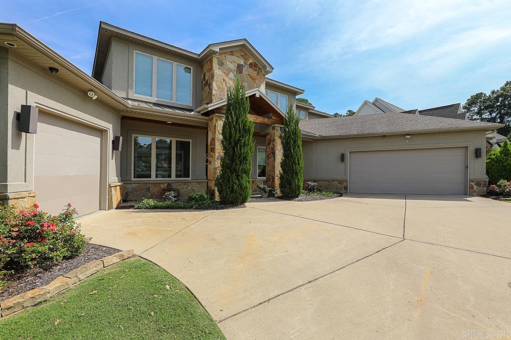 LONGHILLS VILLAGE - Residential