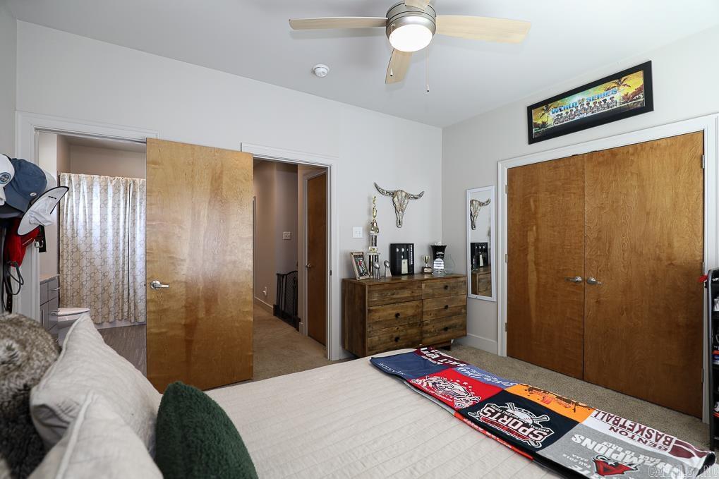 LONGHILLS VILLAGE - Residential