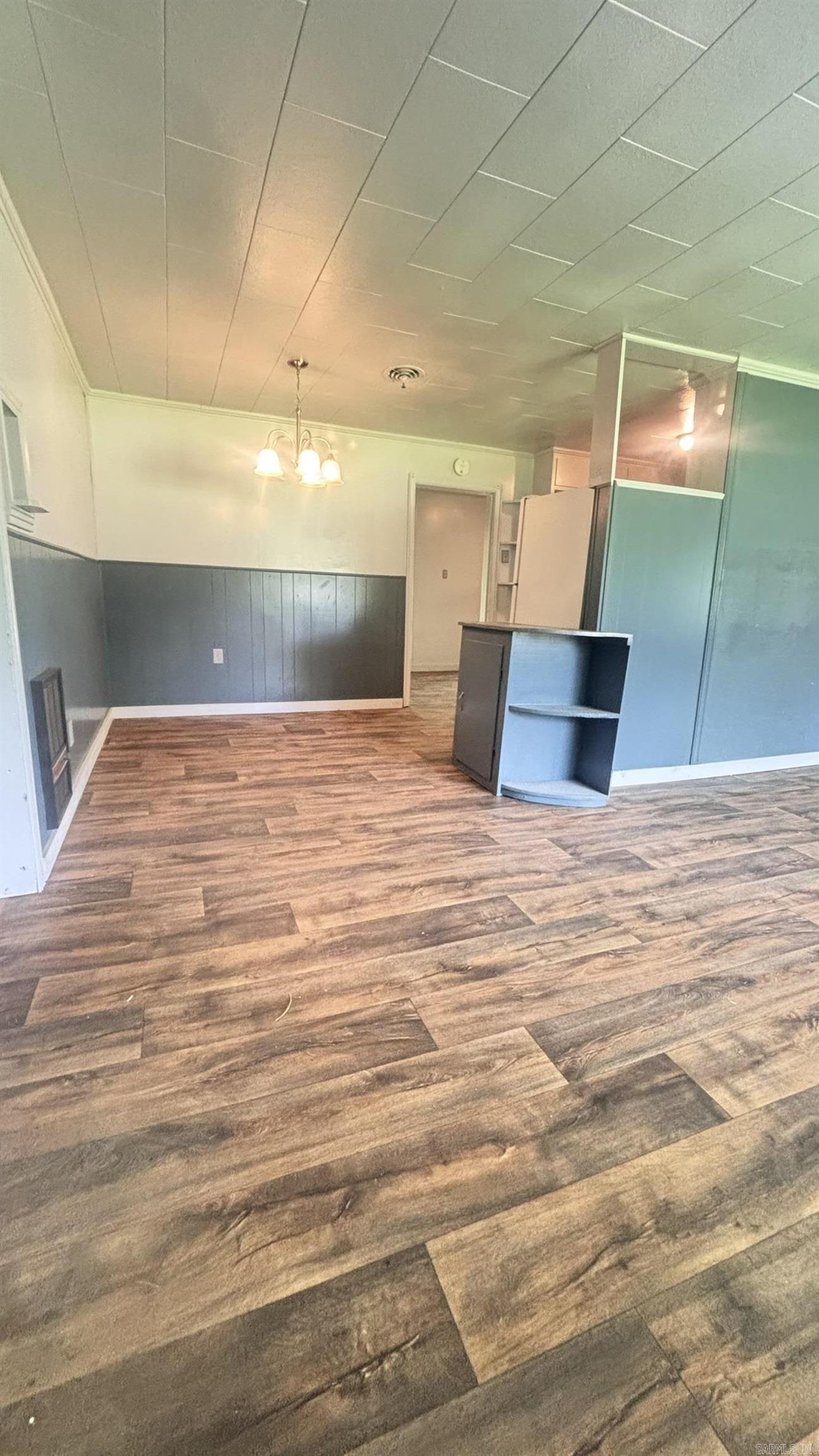 Mena Original - Residential Lease