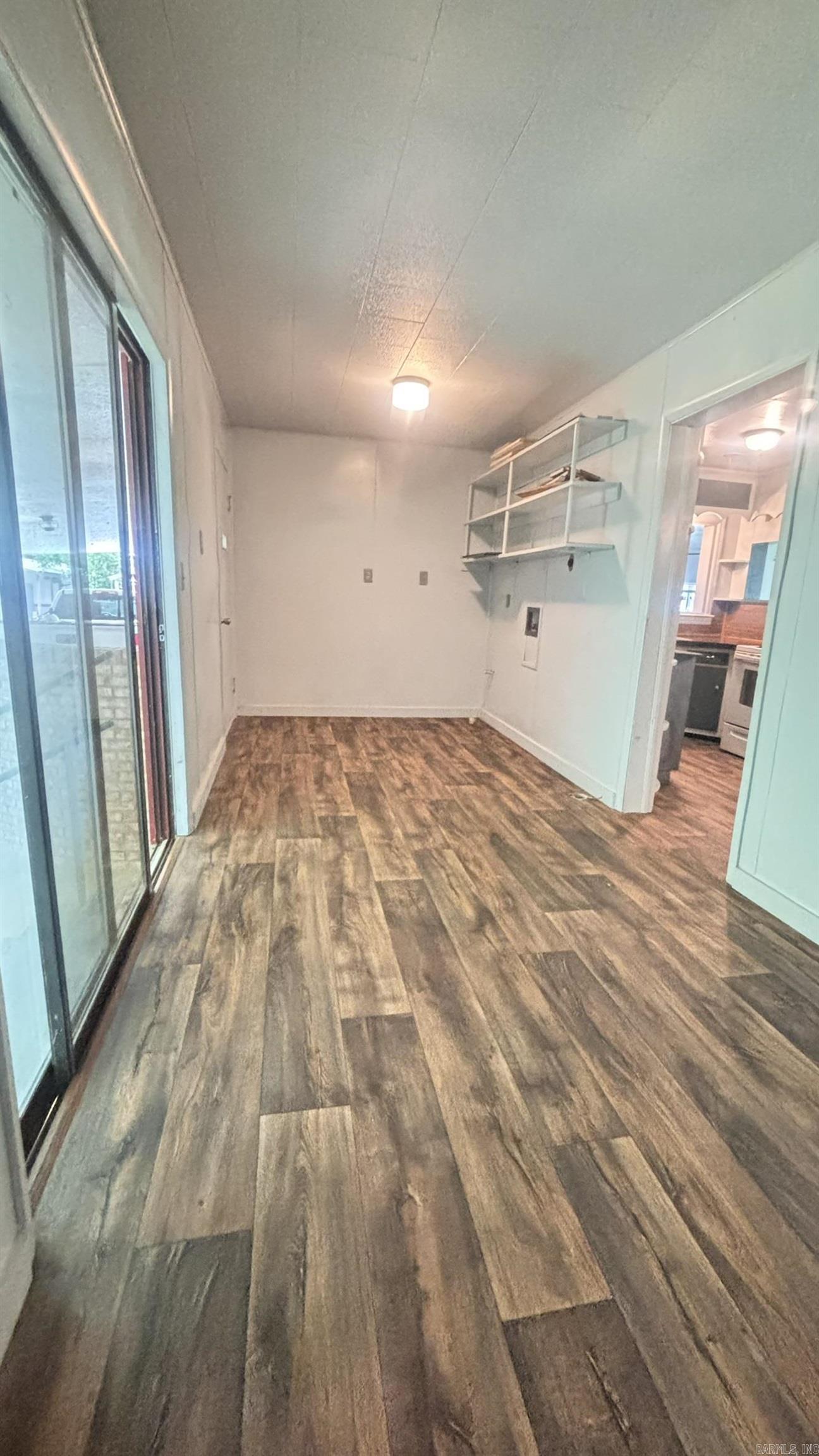 Mena Original - Residential Lease