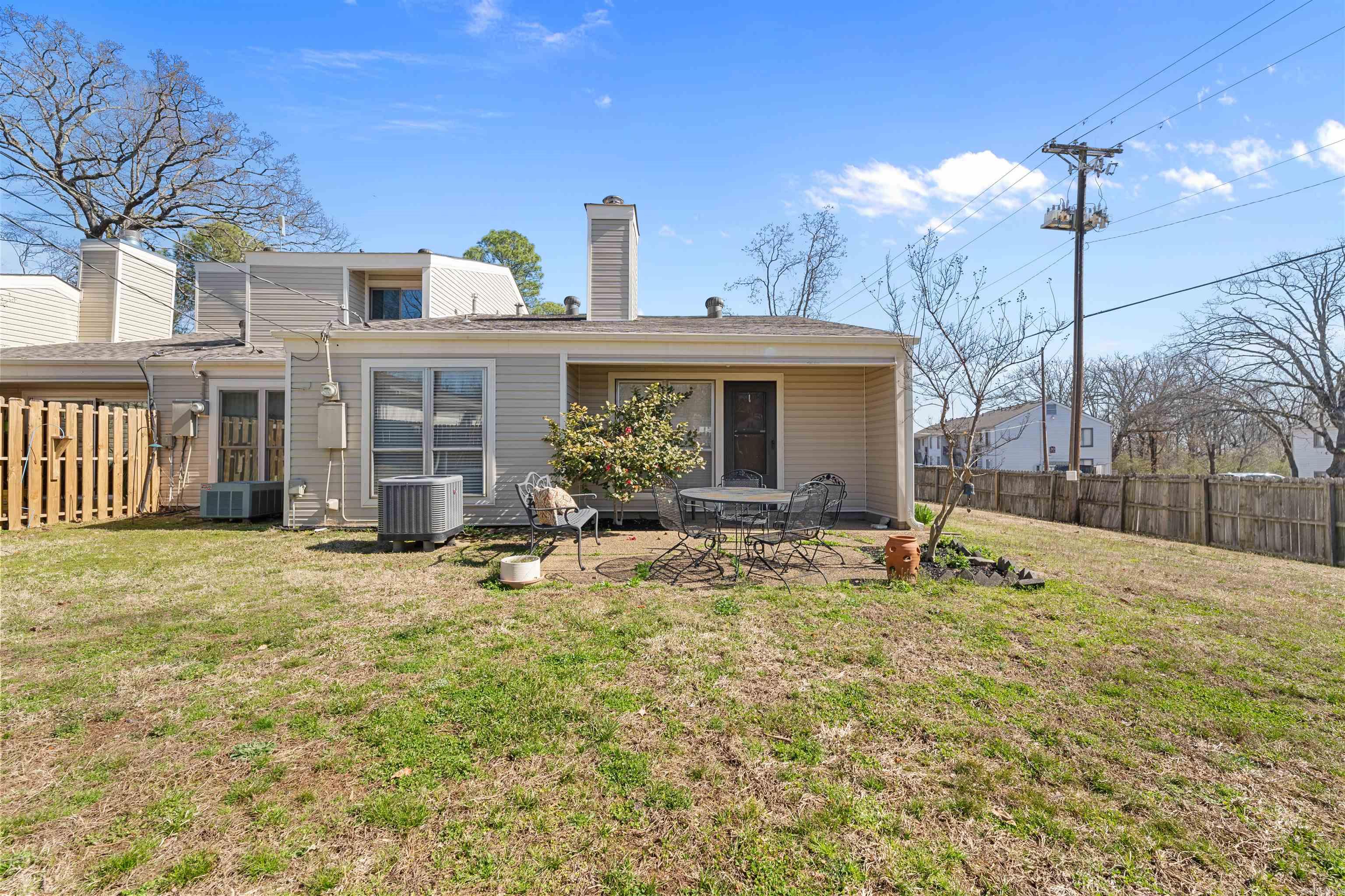 INDIAN HILLS TOWN HOMES - Residential