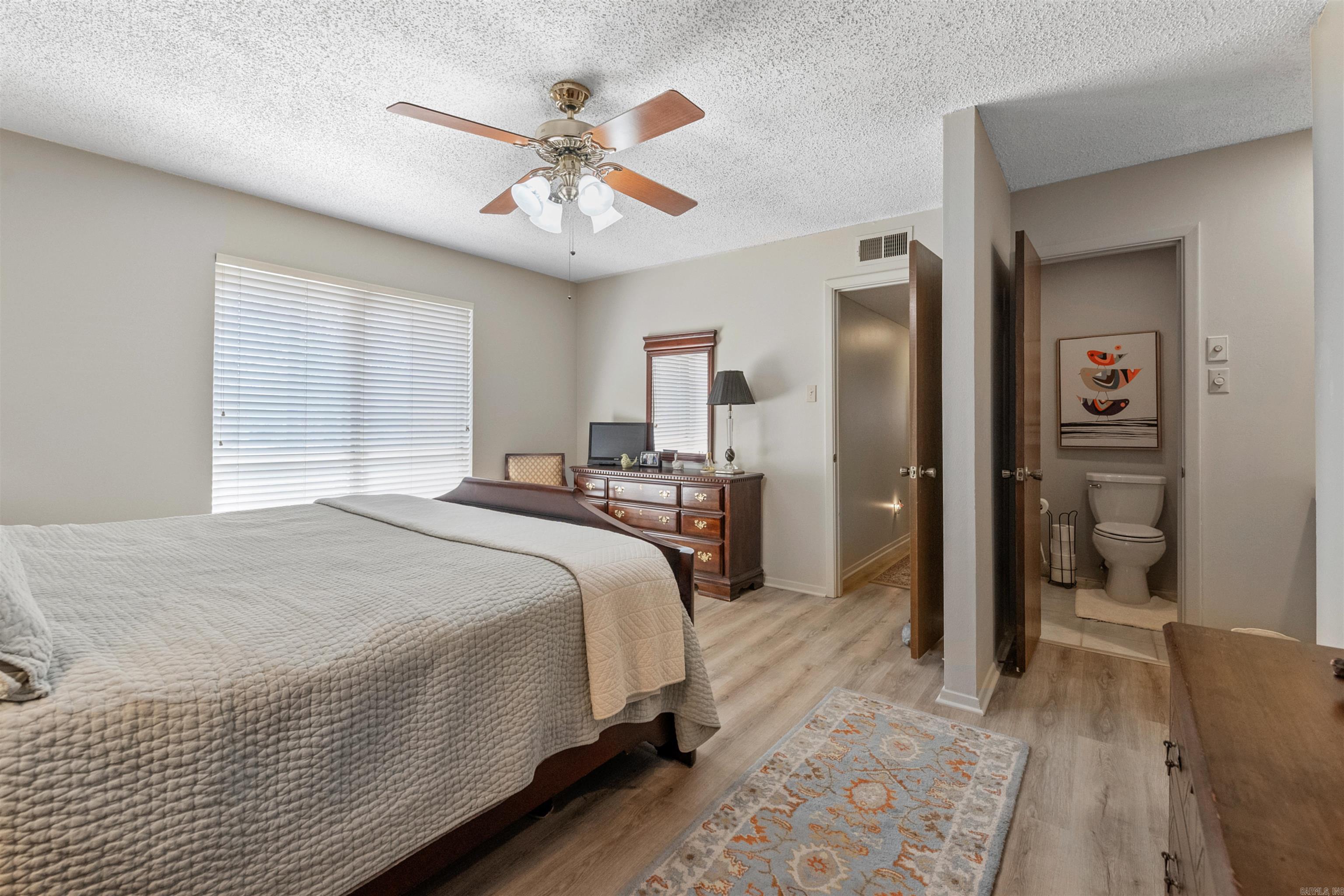 INDIAN HILLS TOWN HOMES - Residential