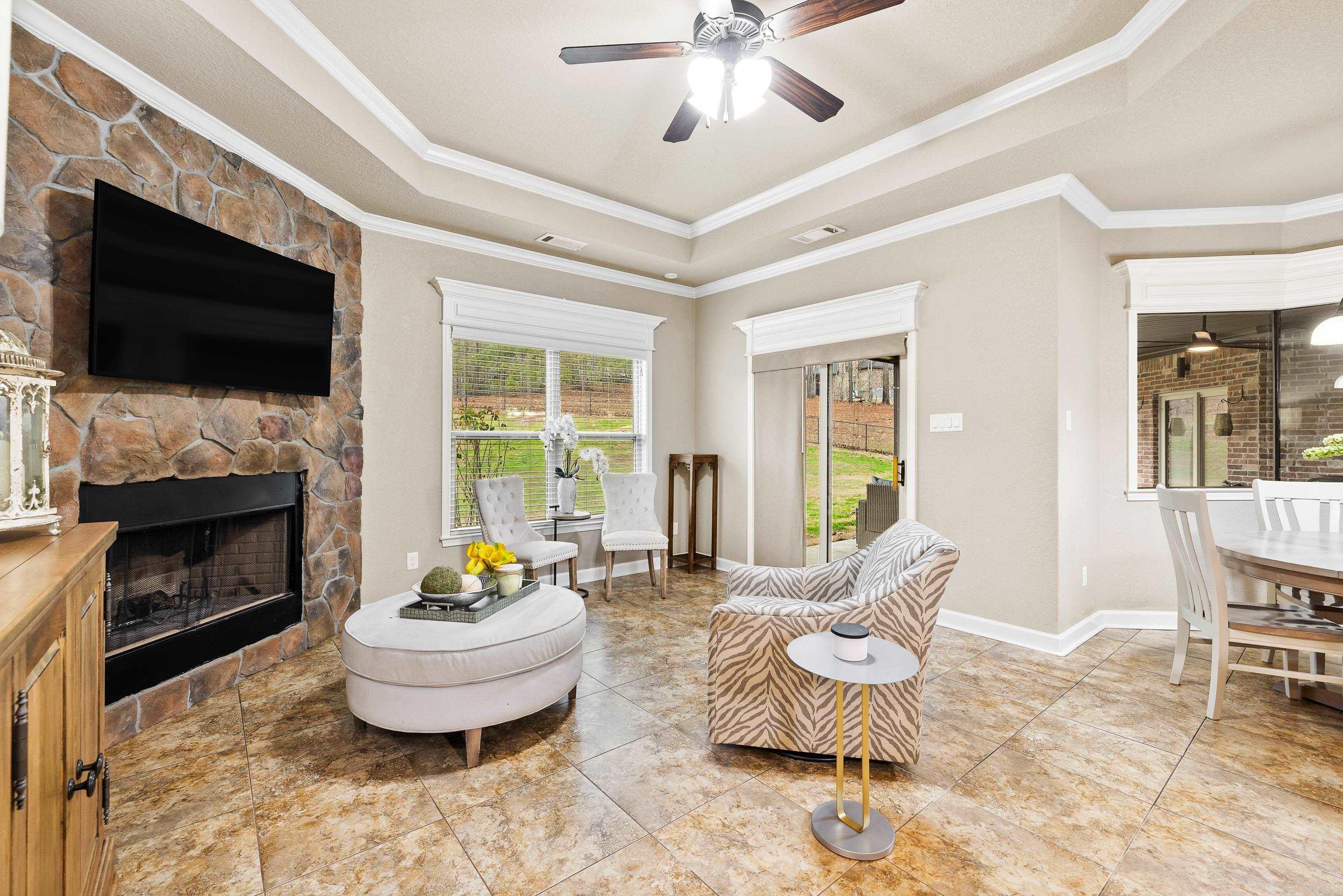 STONEHILL - Residential