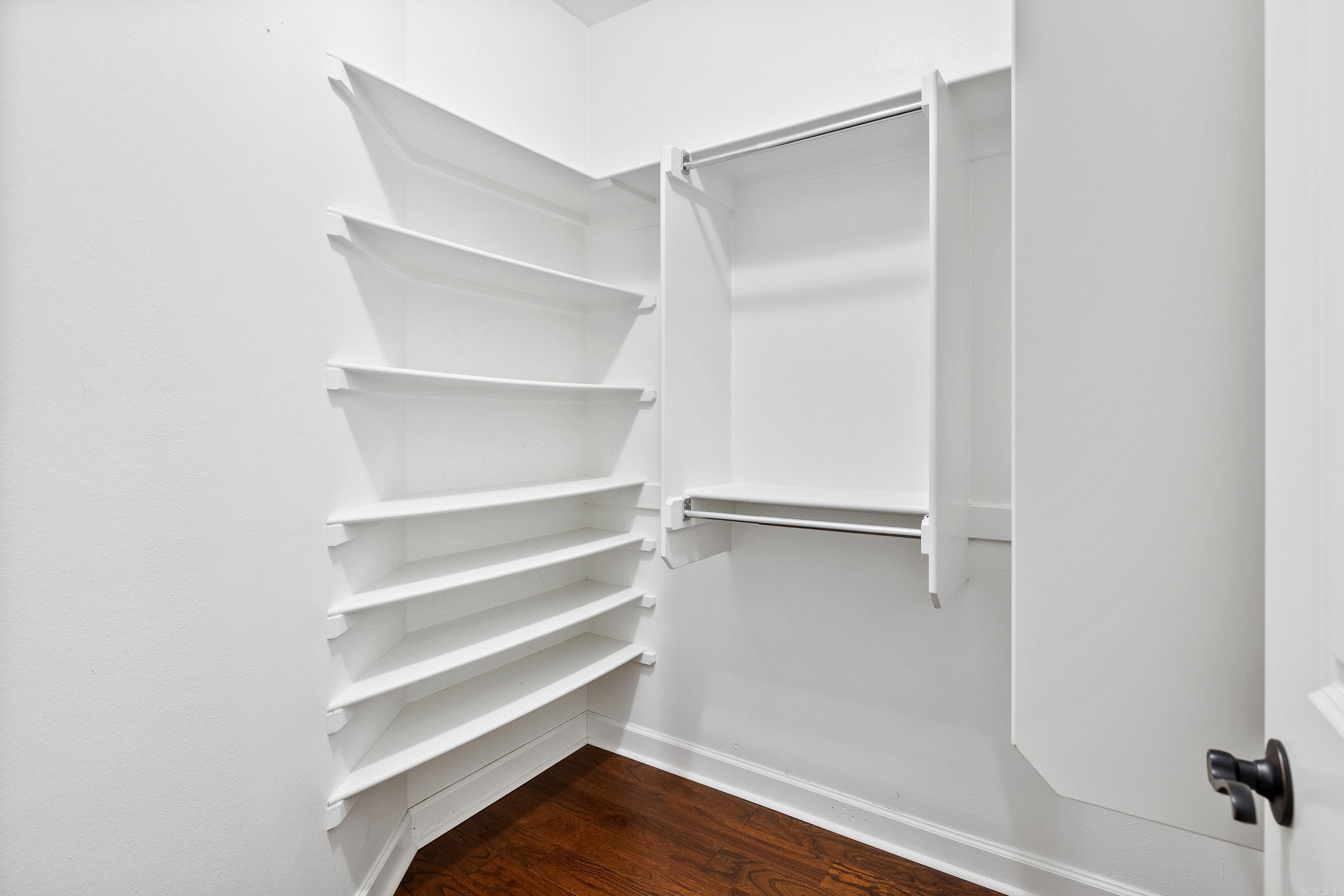 STONEHILL - Residential