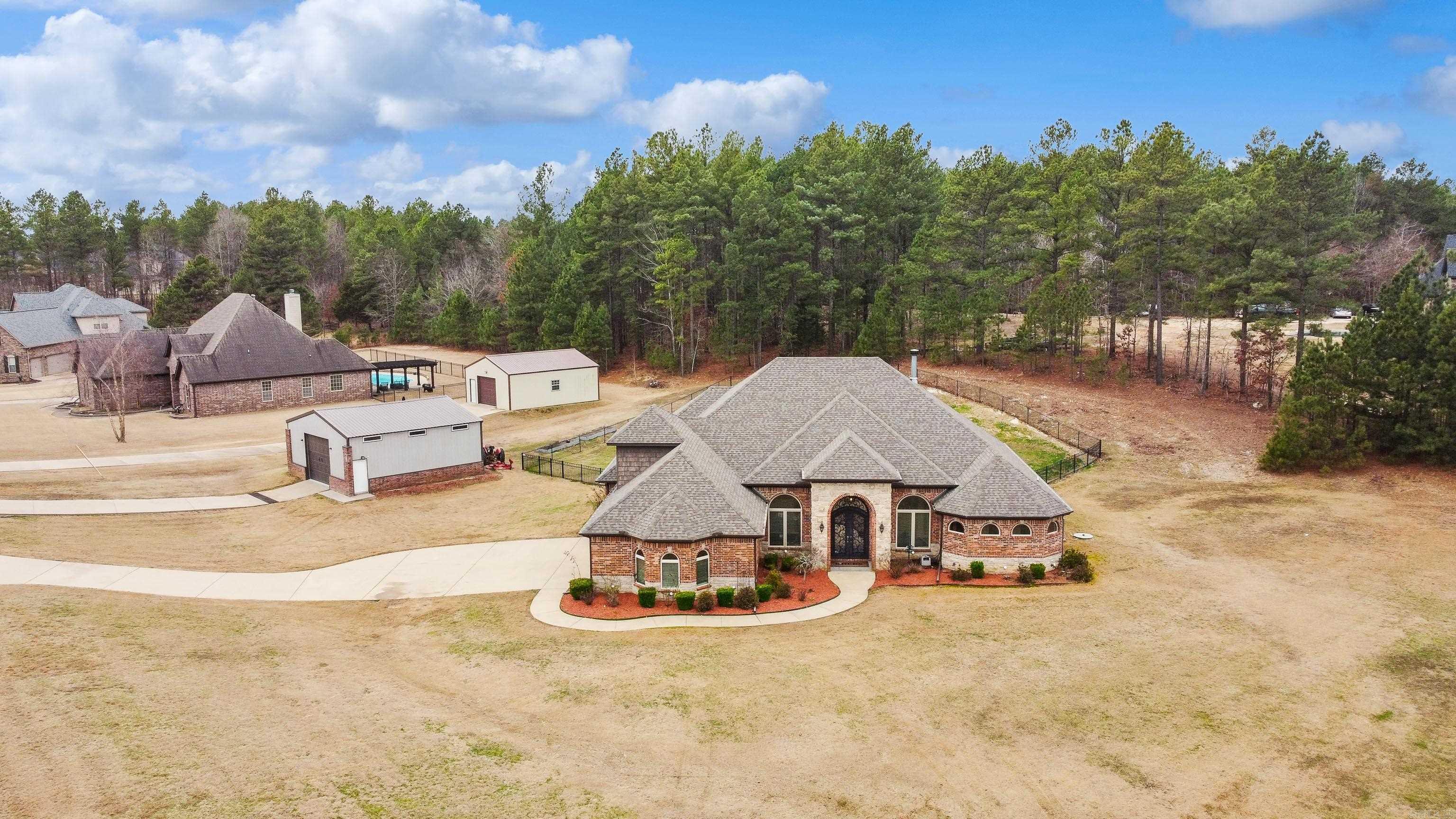 STONEHILL - Residential