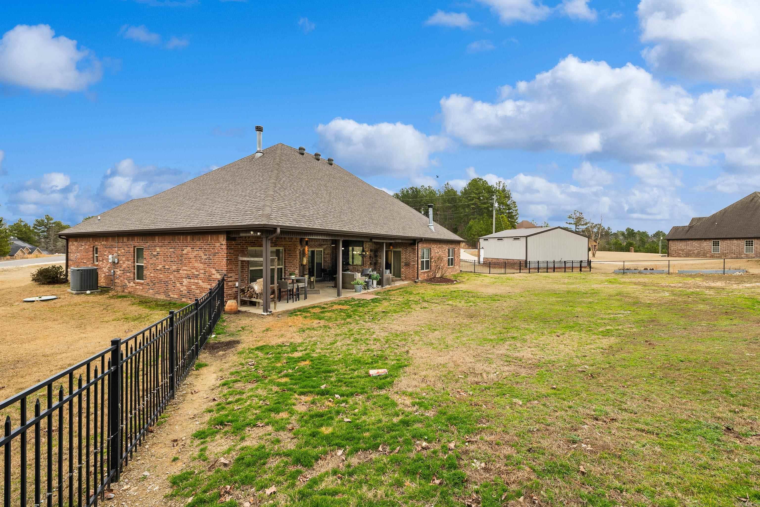 STONEHILL - Residential