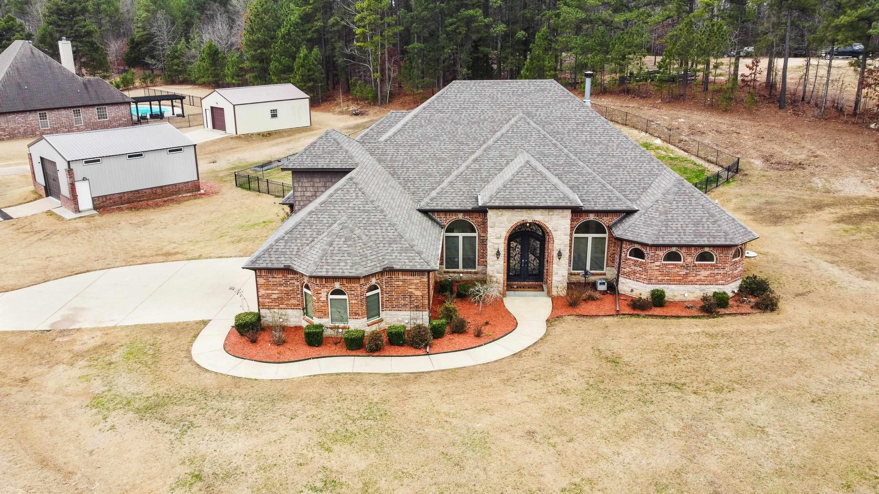 STONEHILL - Residential