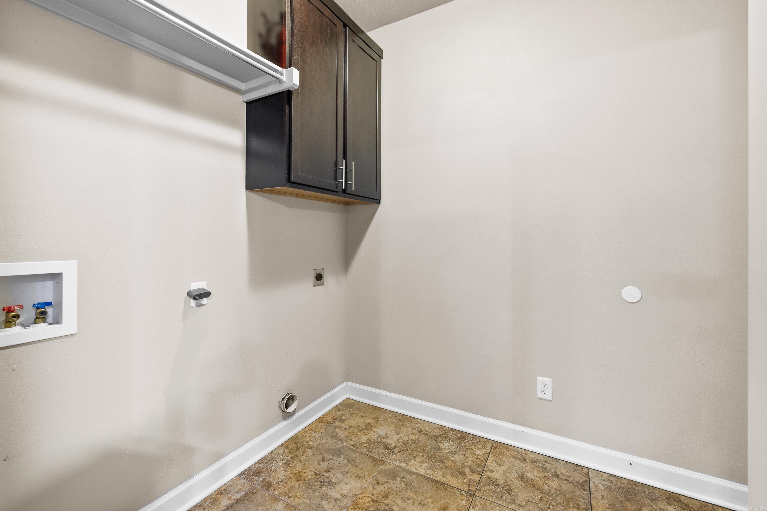 STONEHILL - Residential