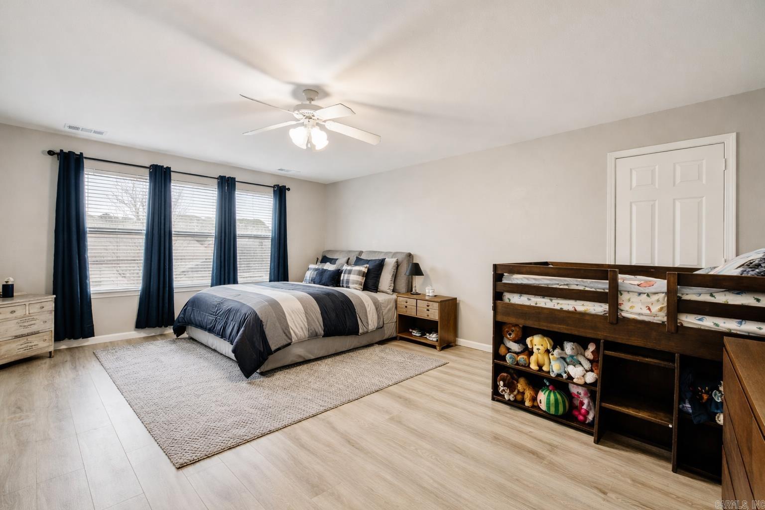 PLEASANT FOREST - Residential