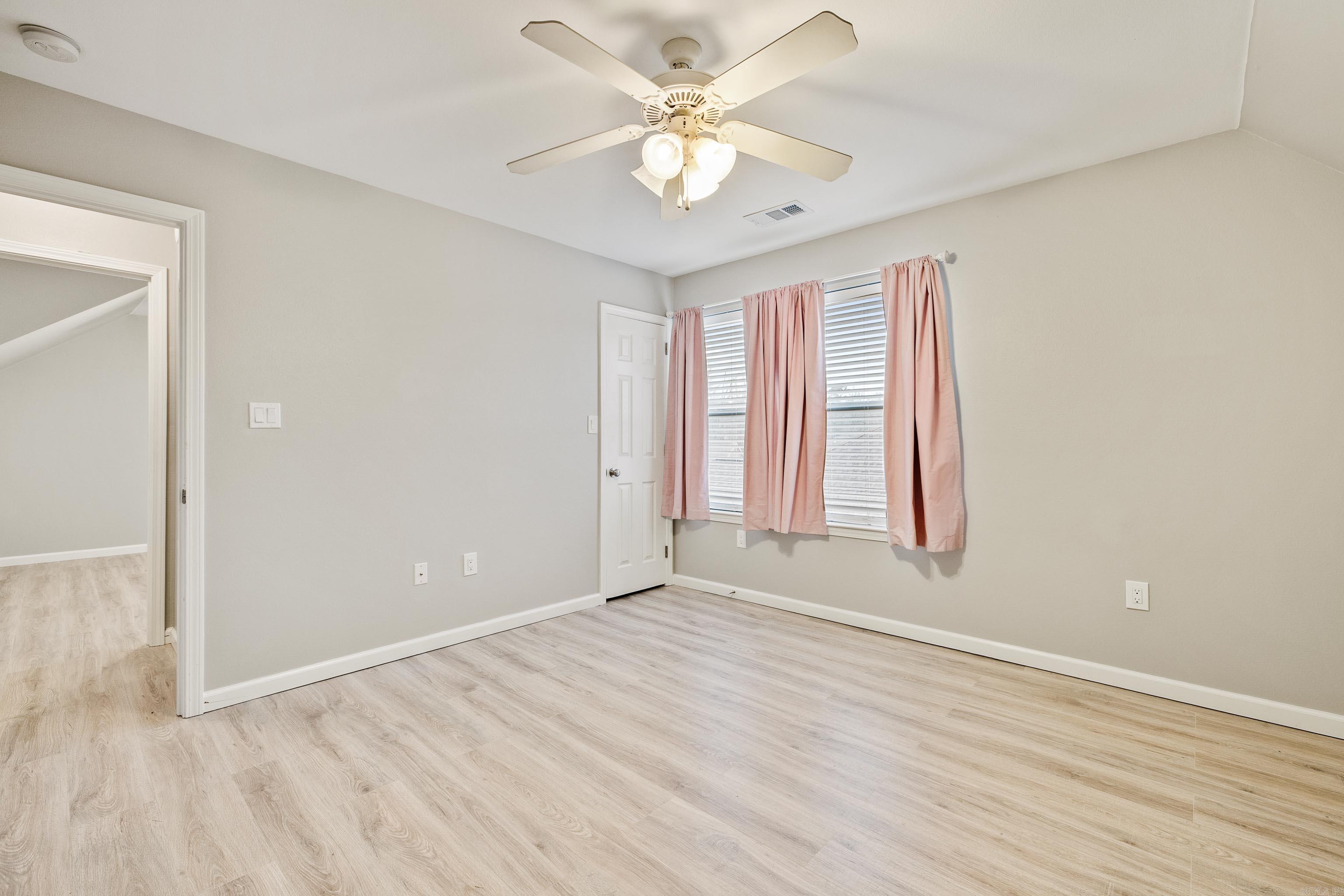 PLEASANT FOREST - Residential