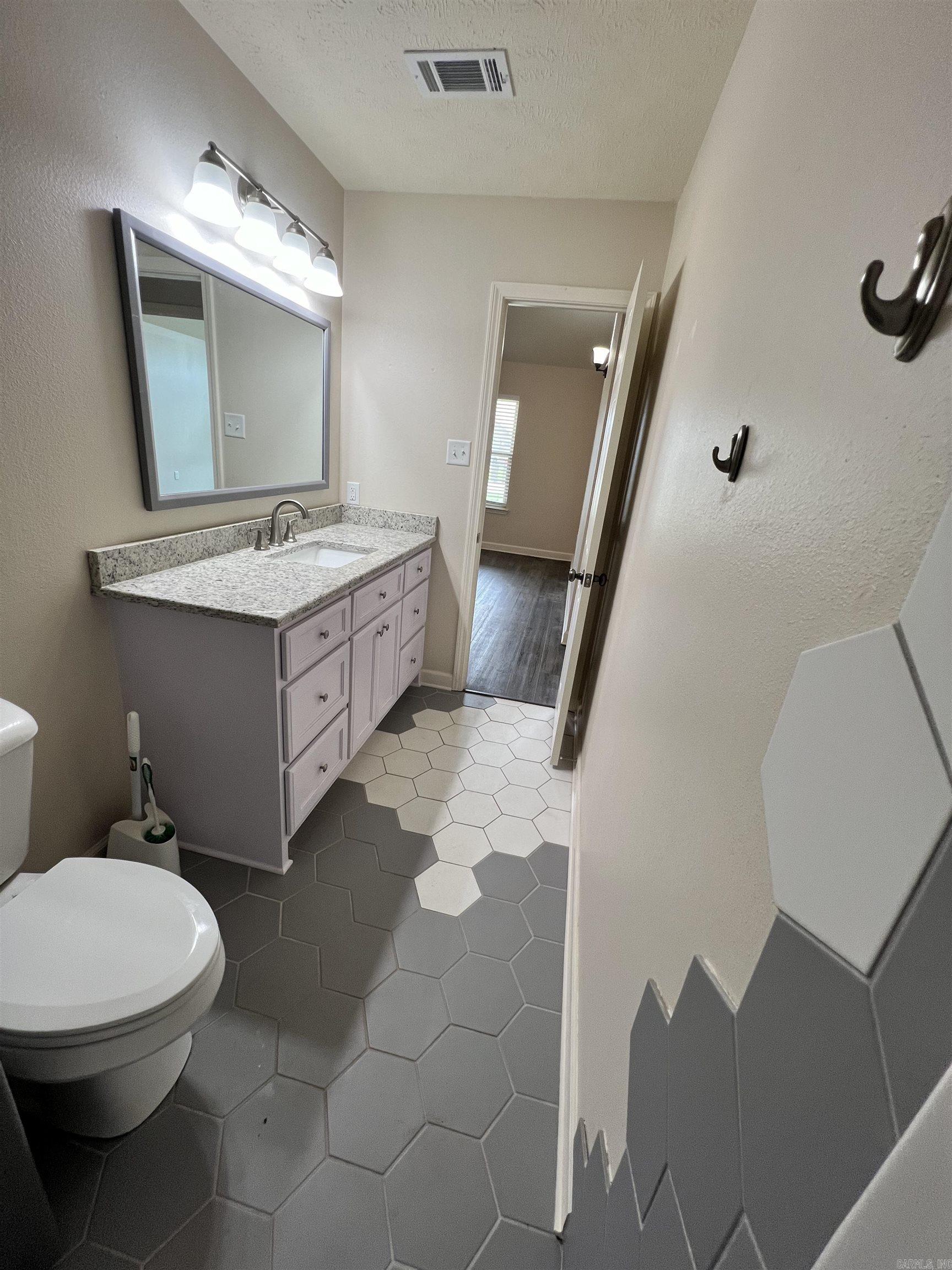 KRISTI COVE ADDN - Residential