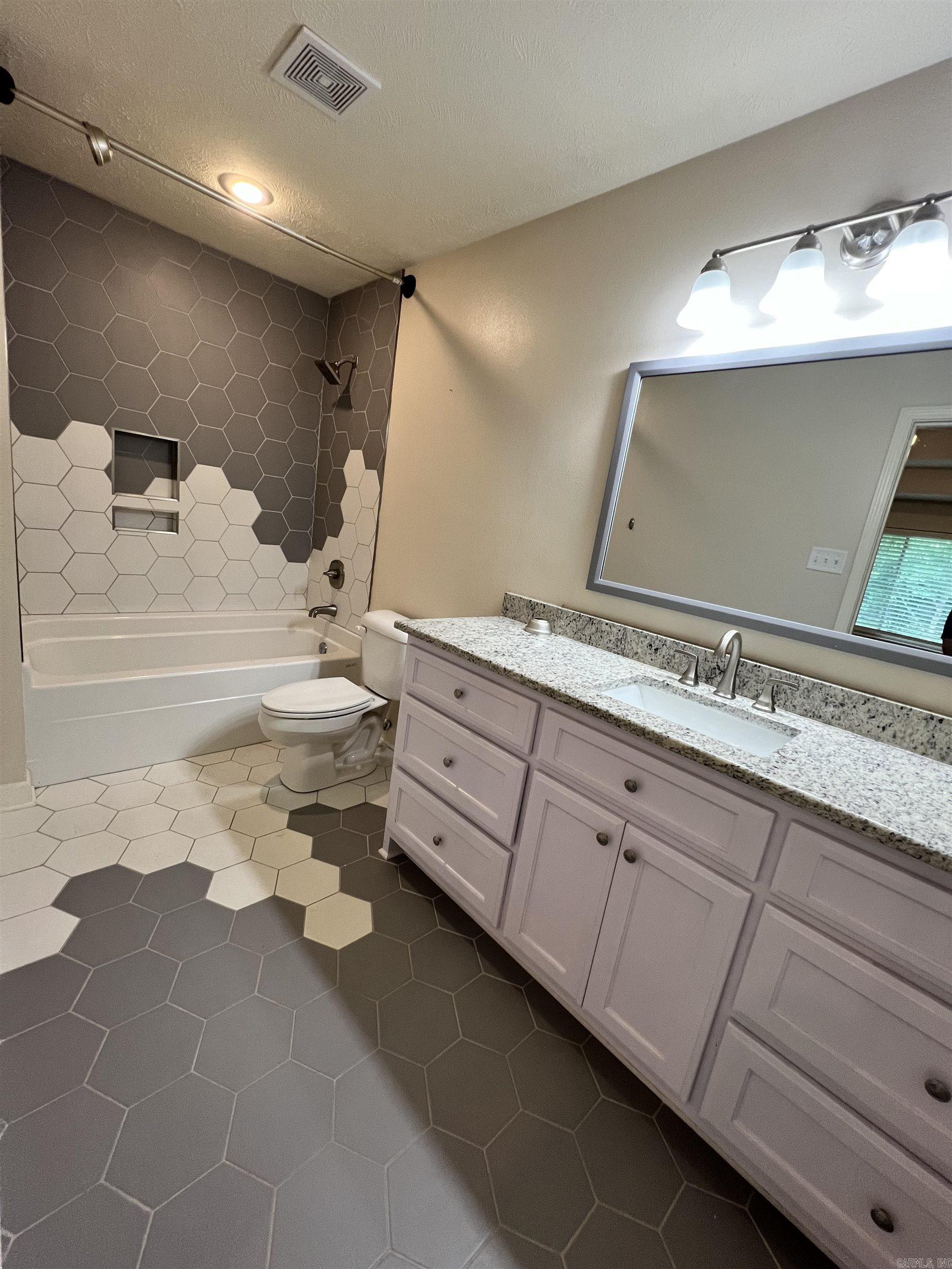 KRISTI COVE ADDN - Residential