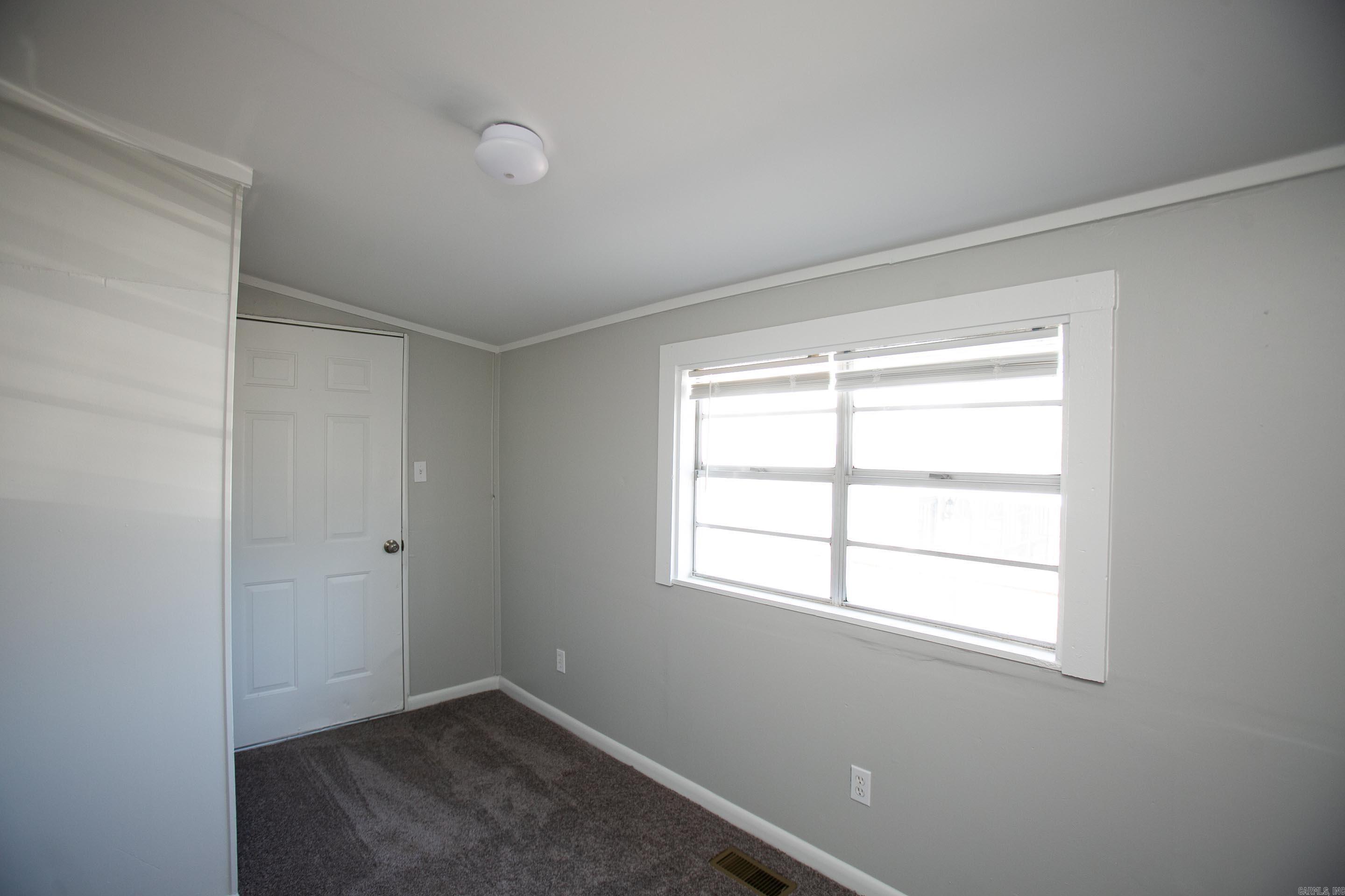 Missouri Pacific - Residential Lease