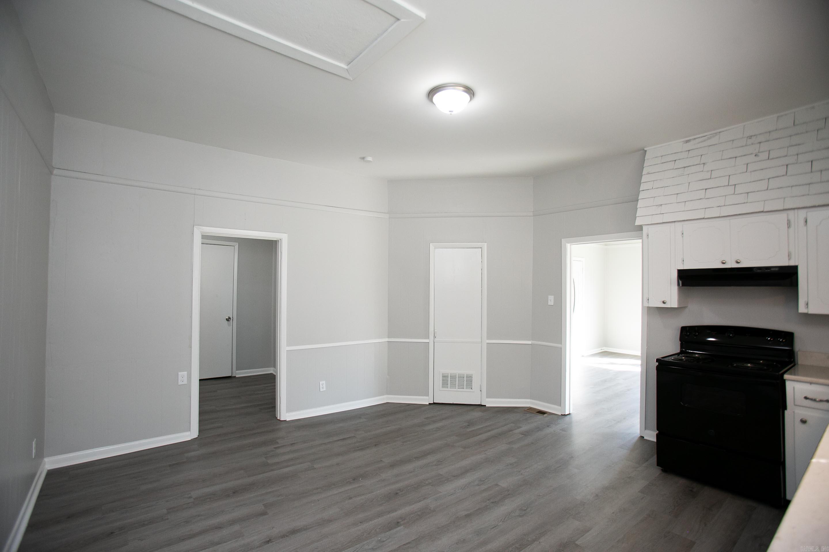 Missouri Pacific - Residential Lease