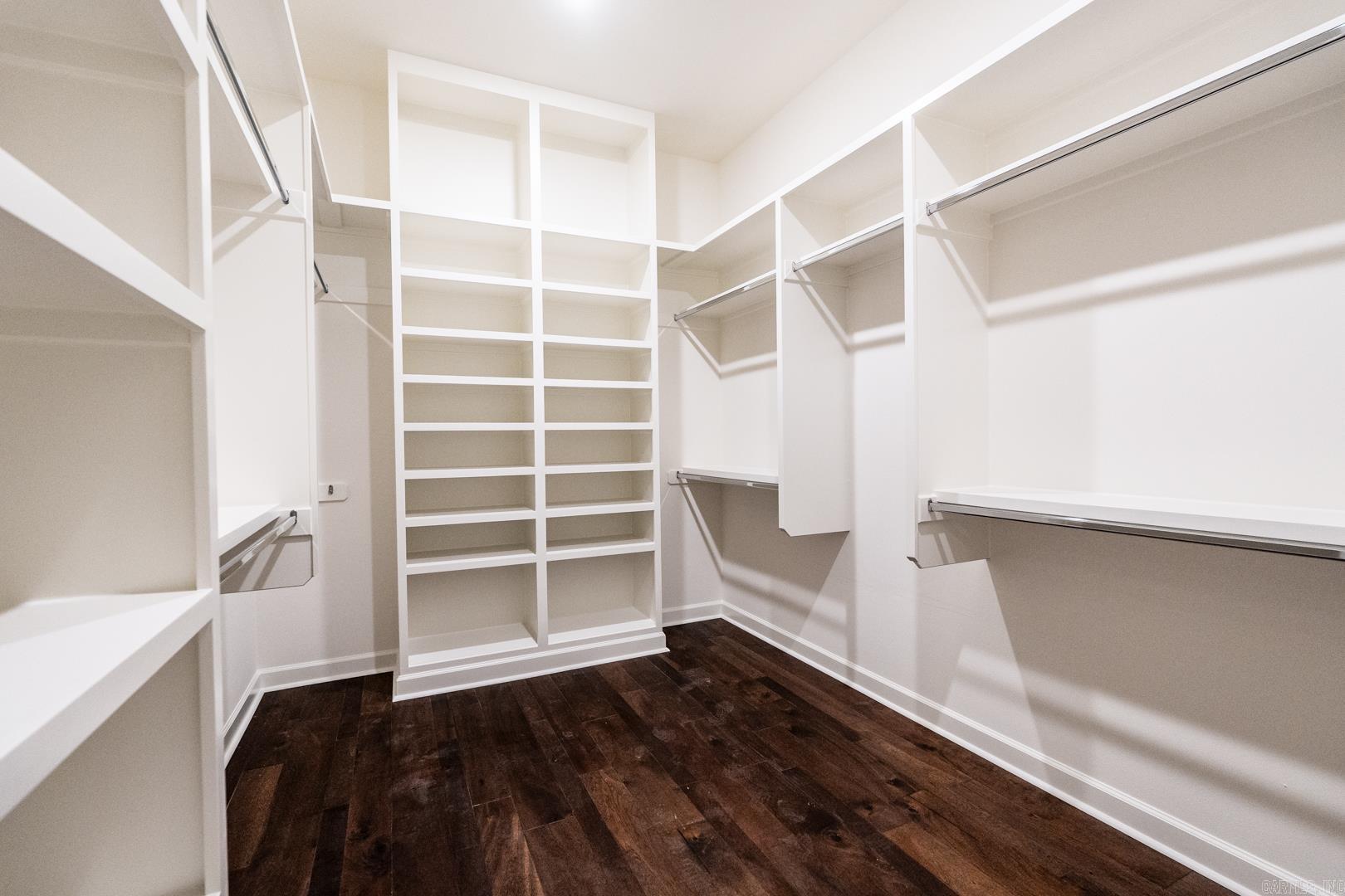 WOODLANDS PARK SUB - Residential