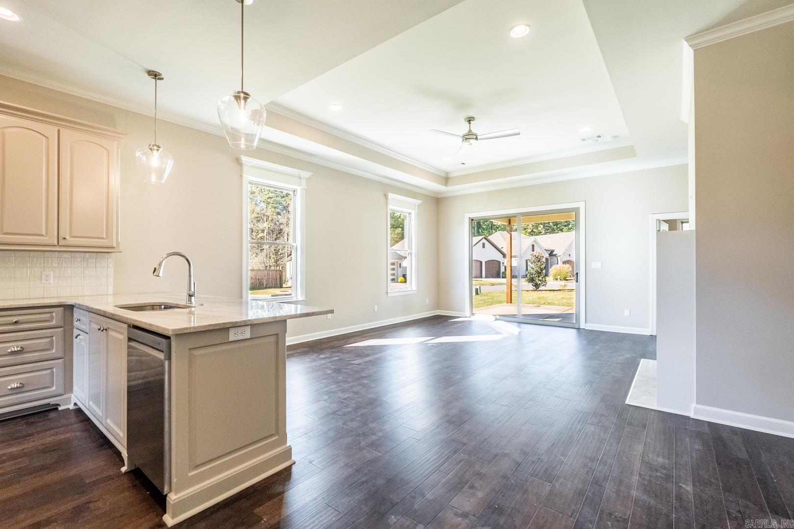 WOODLANDS PARK SUB - Residential