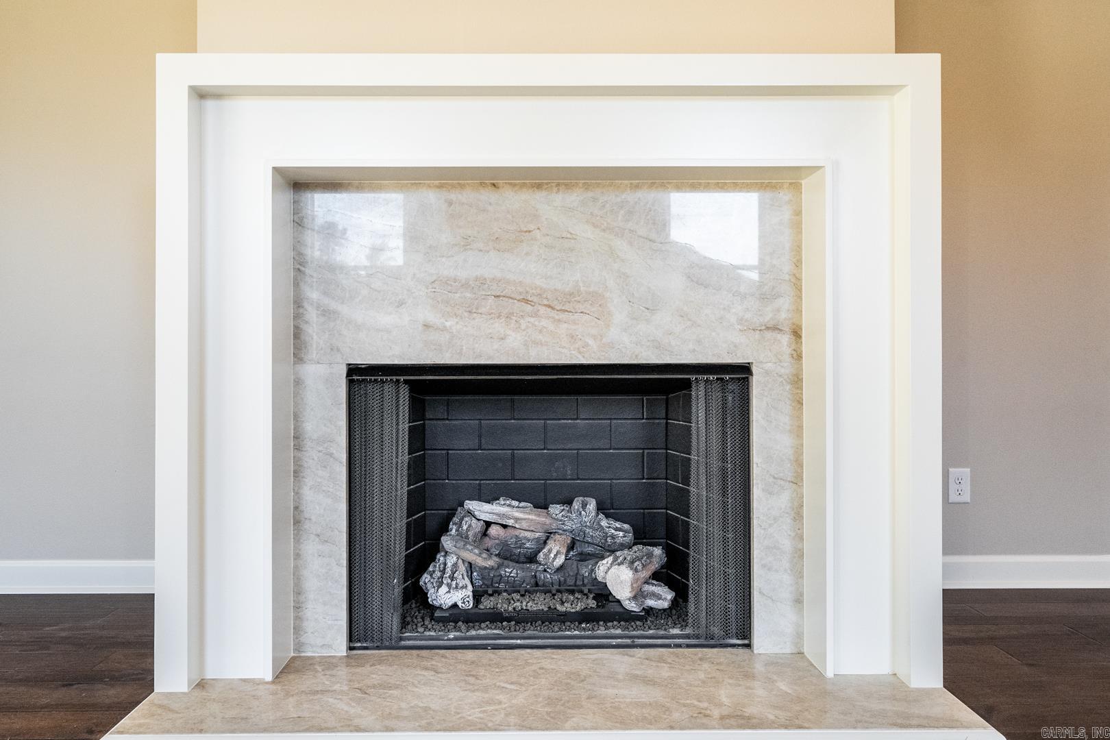 WOODLANDS PARK SUB - Residential