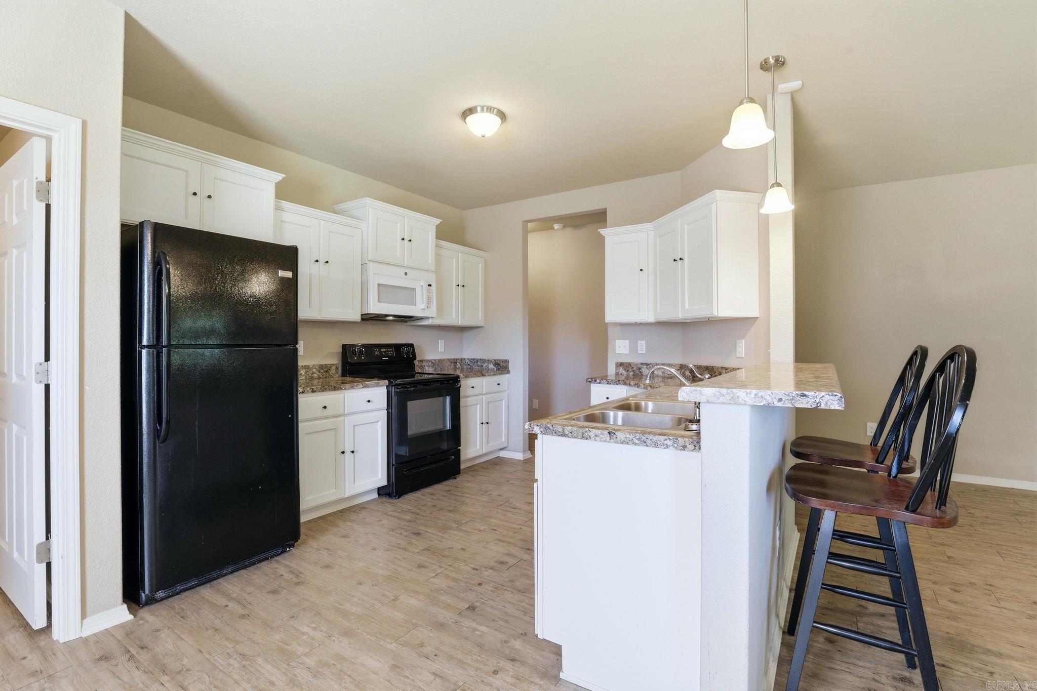 MEADOWS EDGE - Residential