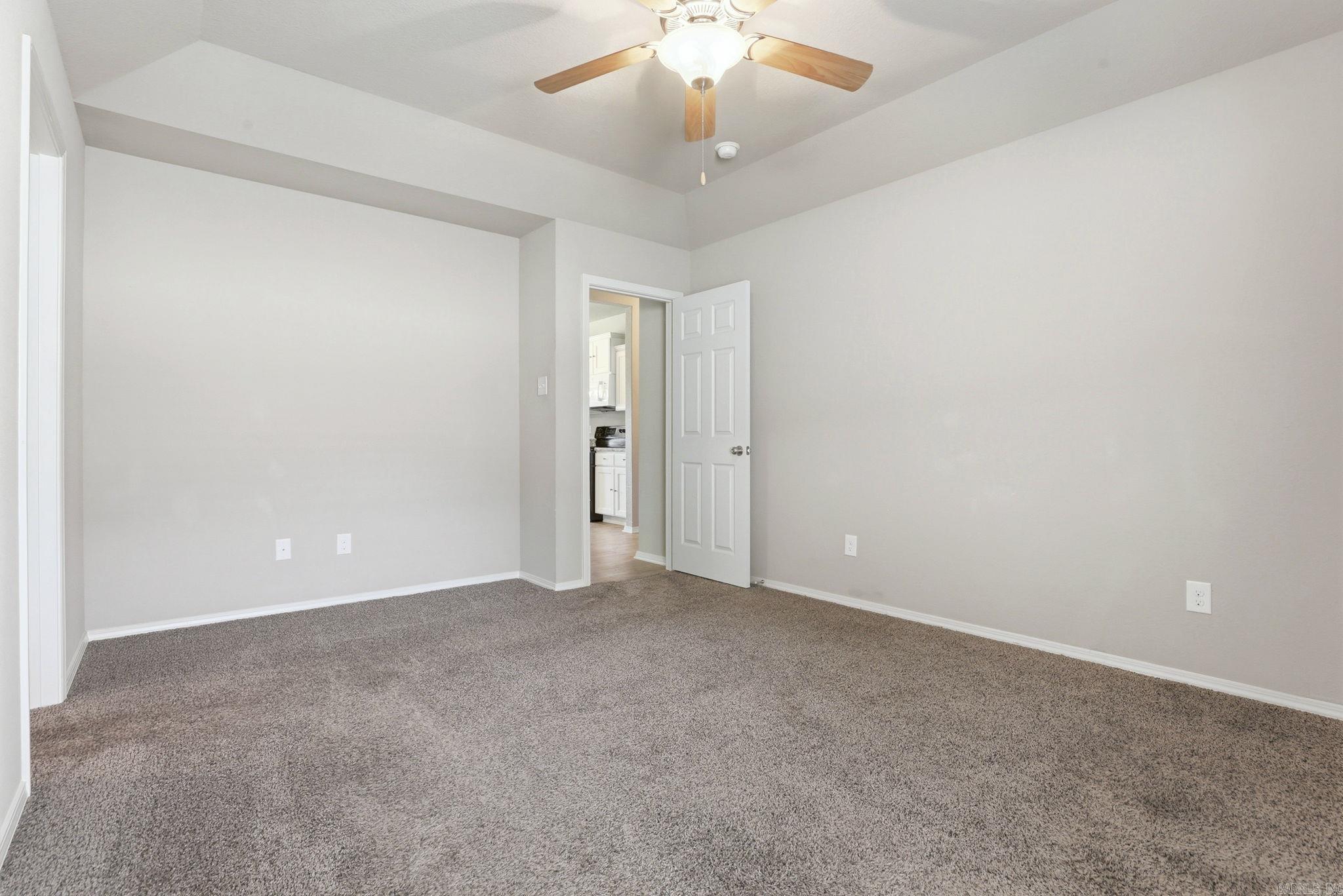 MEADOWS EDGE - Residential