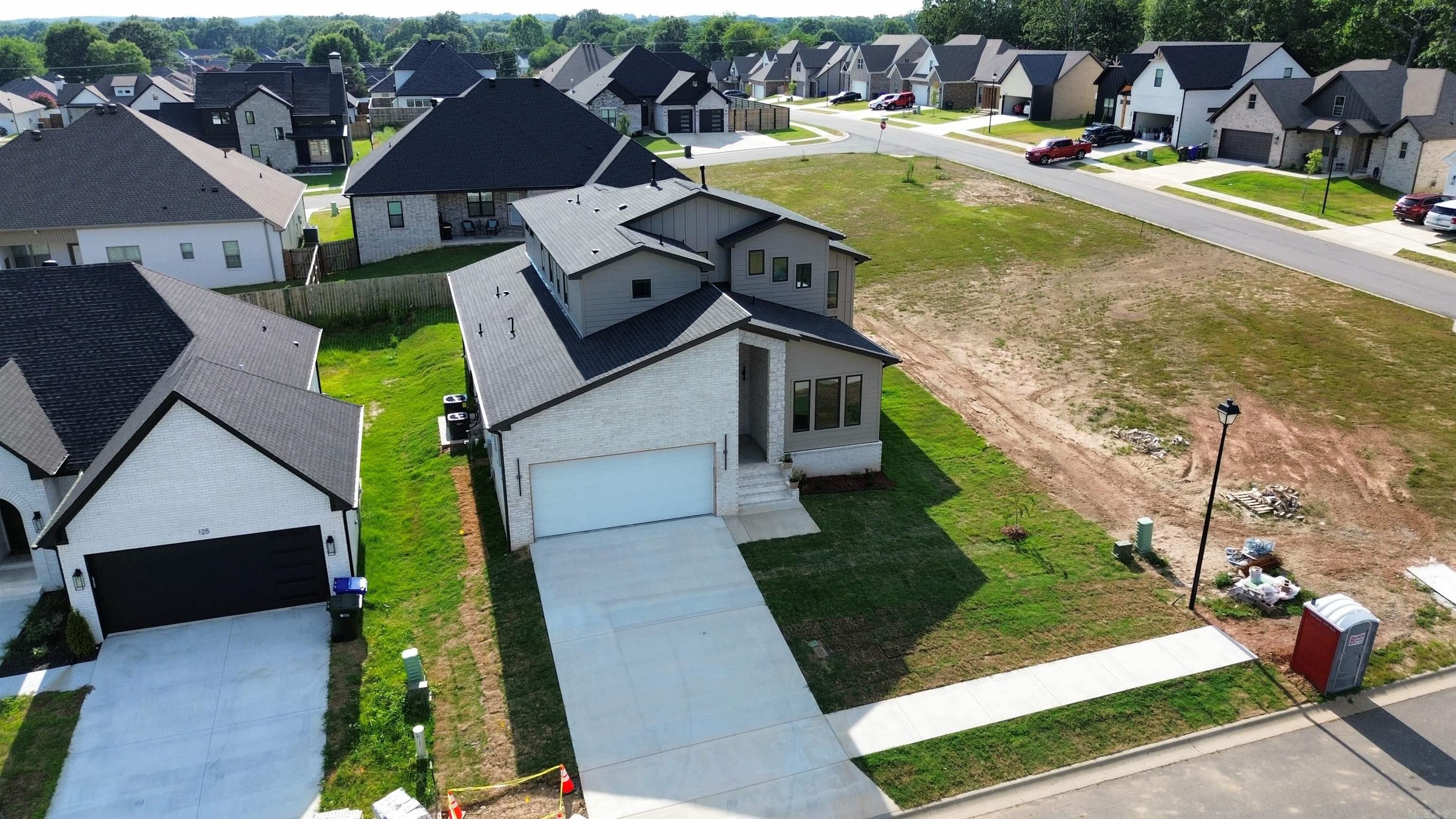 SYLVIA SPRINGS SUBDIVISION - Residential