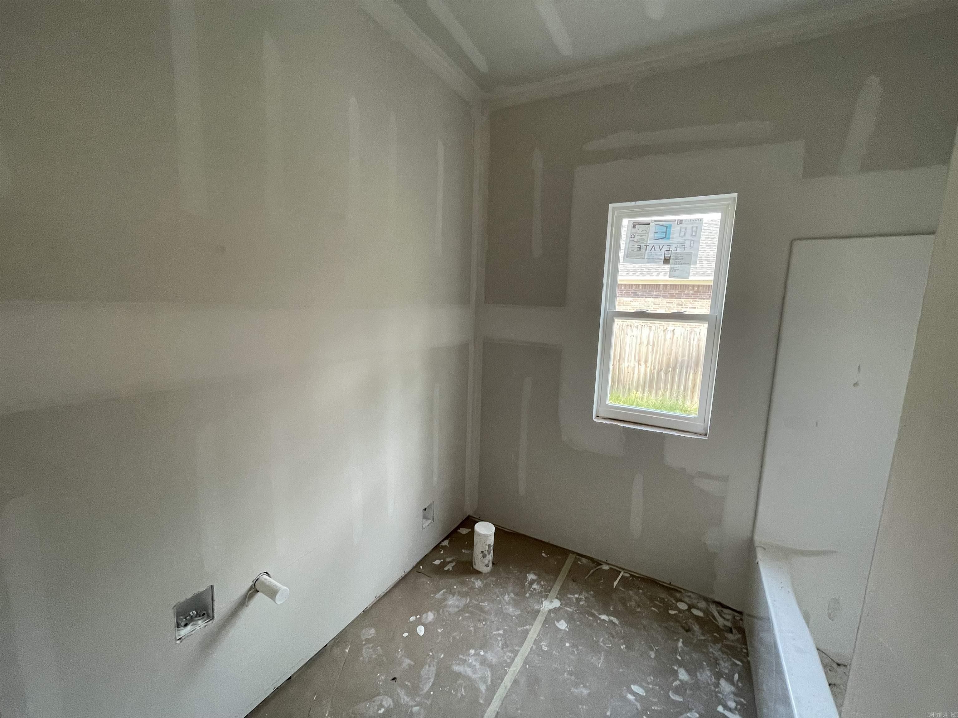 SUNSET LANDING - Residential