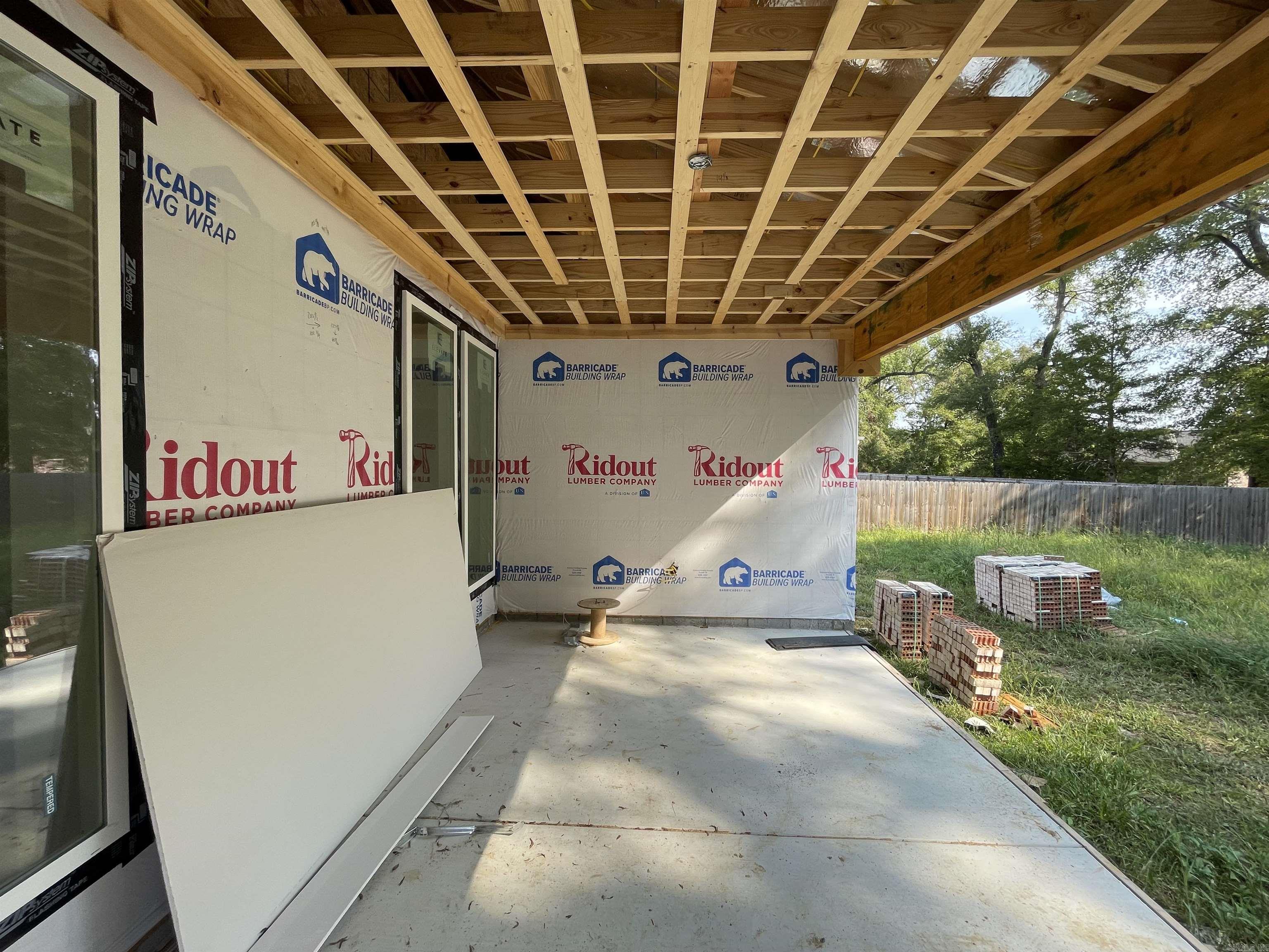 SUNSET LANDING - Residential