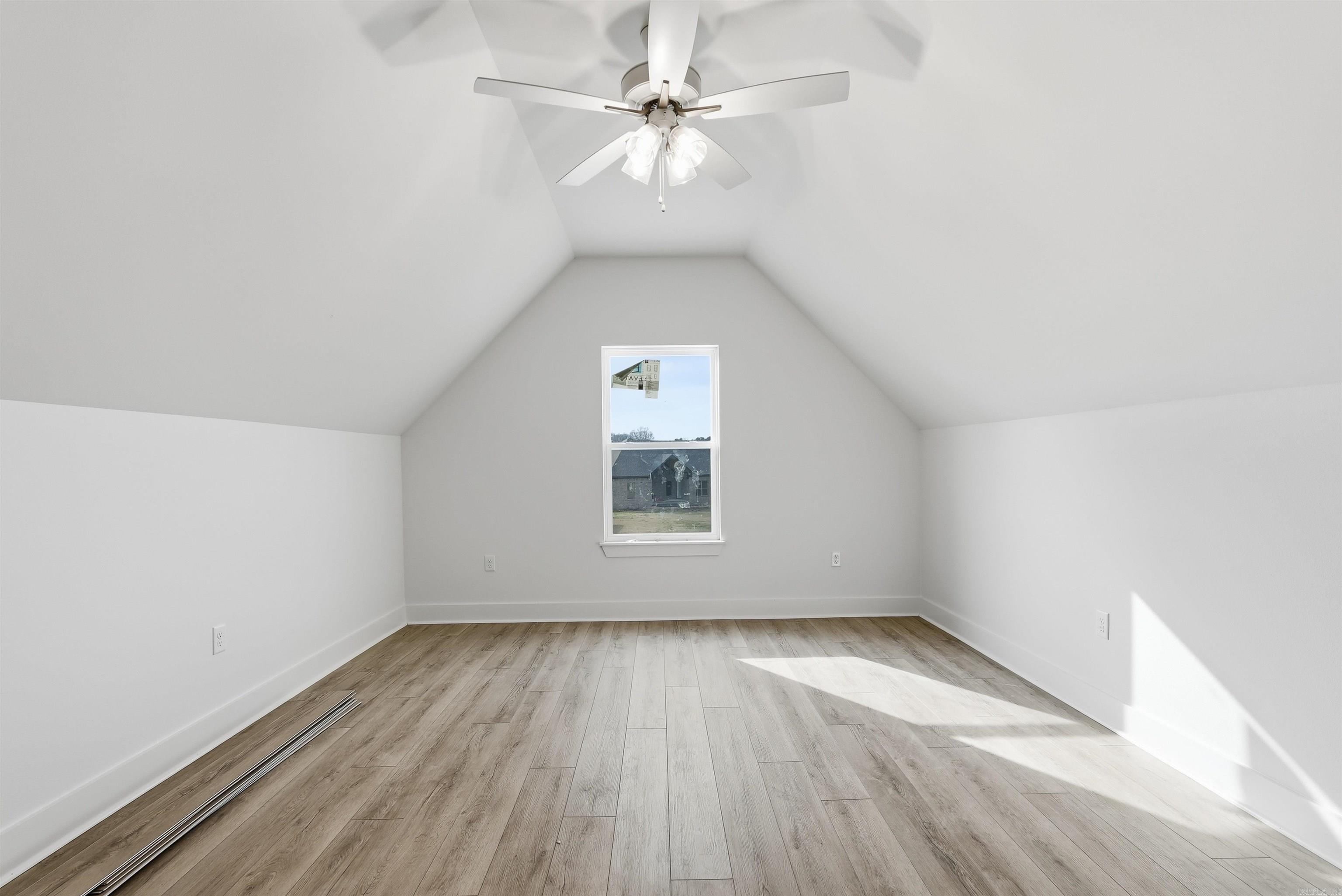 SUNSET LANDING - Residential