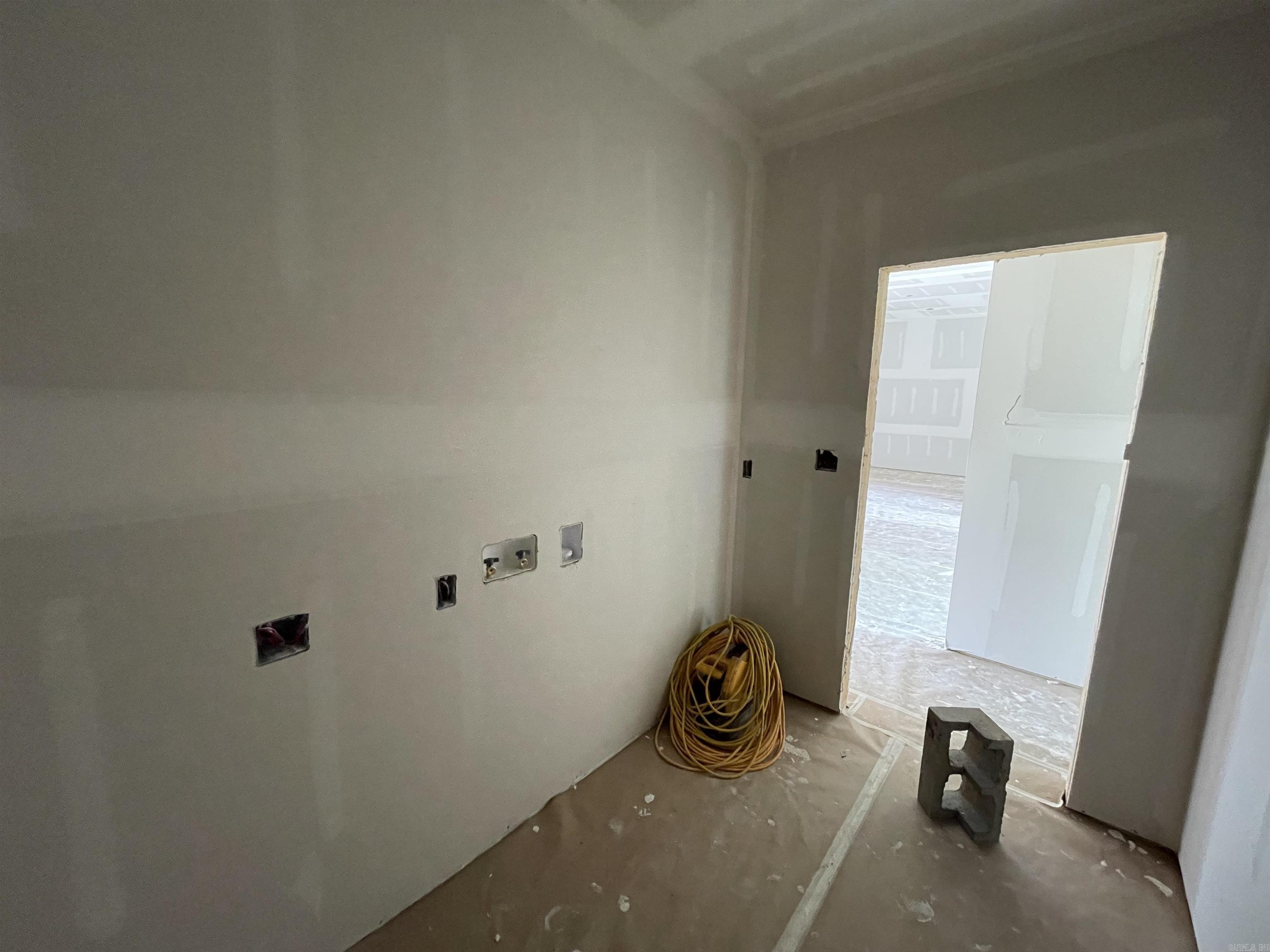 SUNSET LANDING - Residential