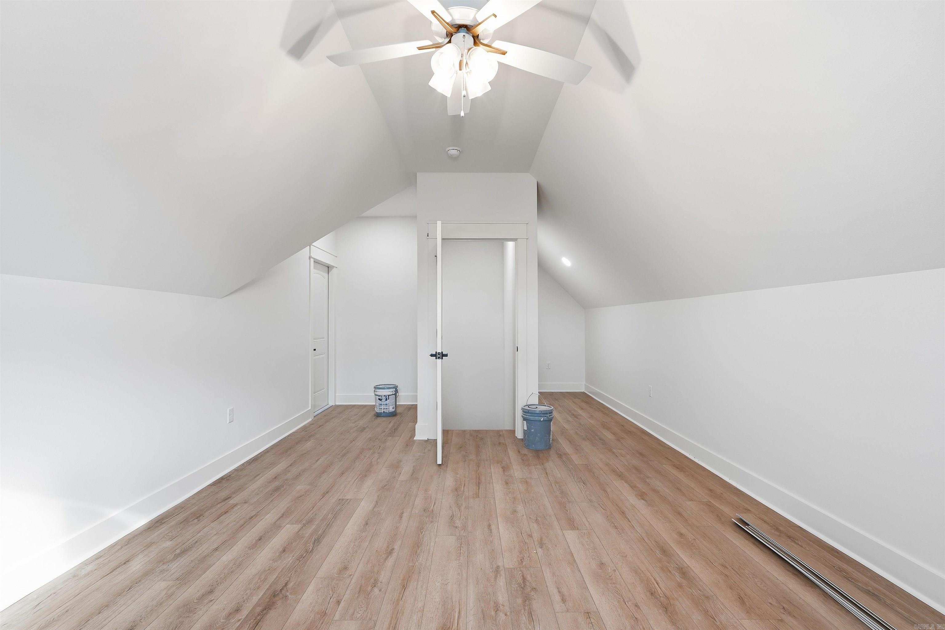 SUNSET LANDING - Residential