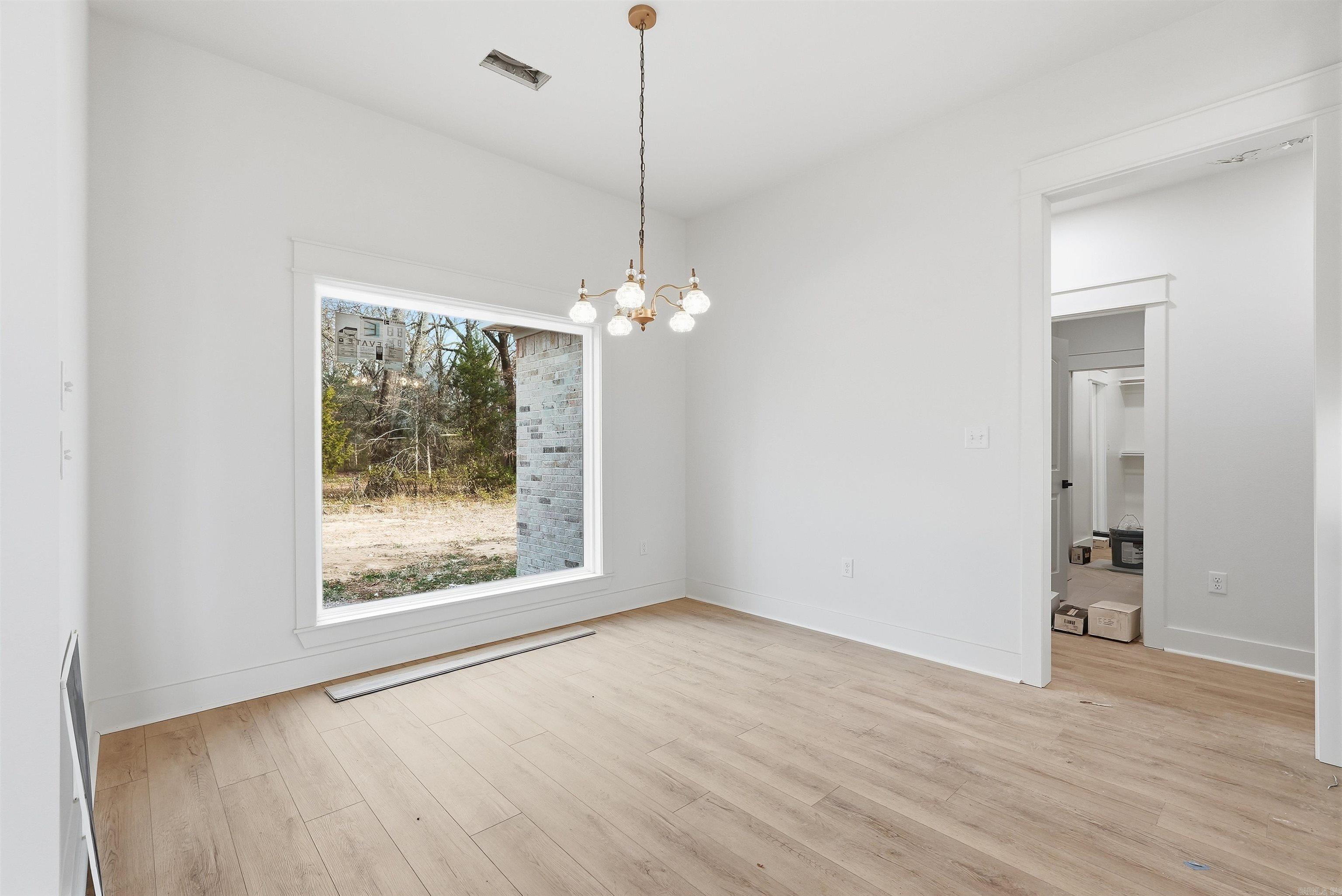 SUNSET LANDING - Residential