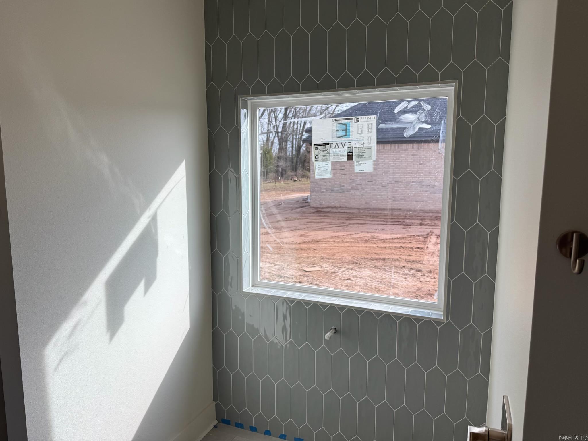 SUNSET LANDING - Residential