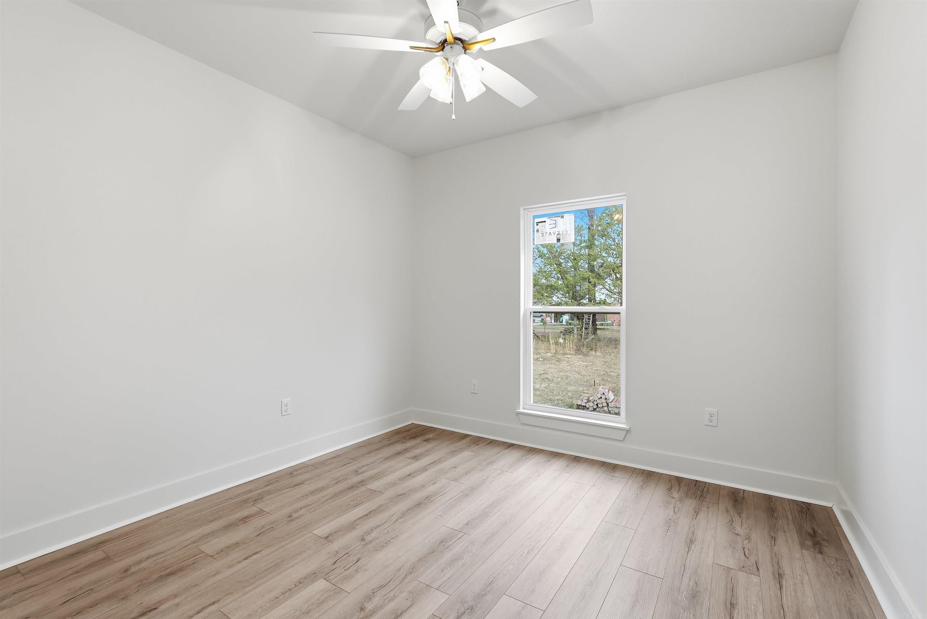 SUNSET LANDING - Residential