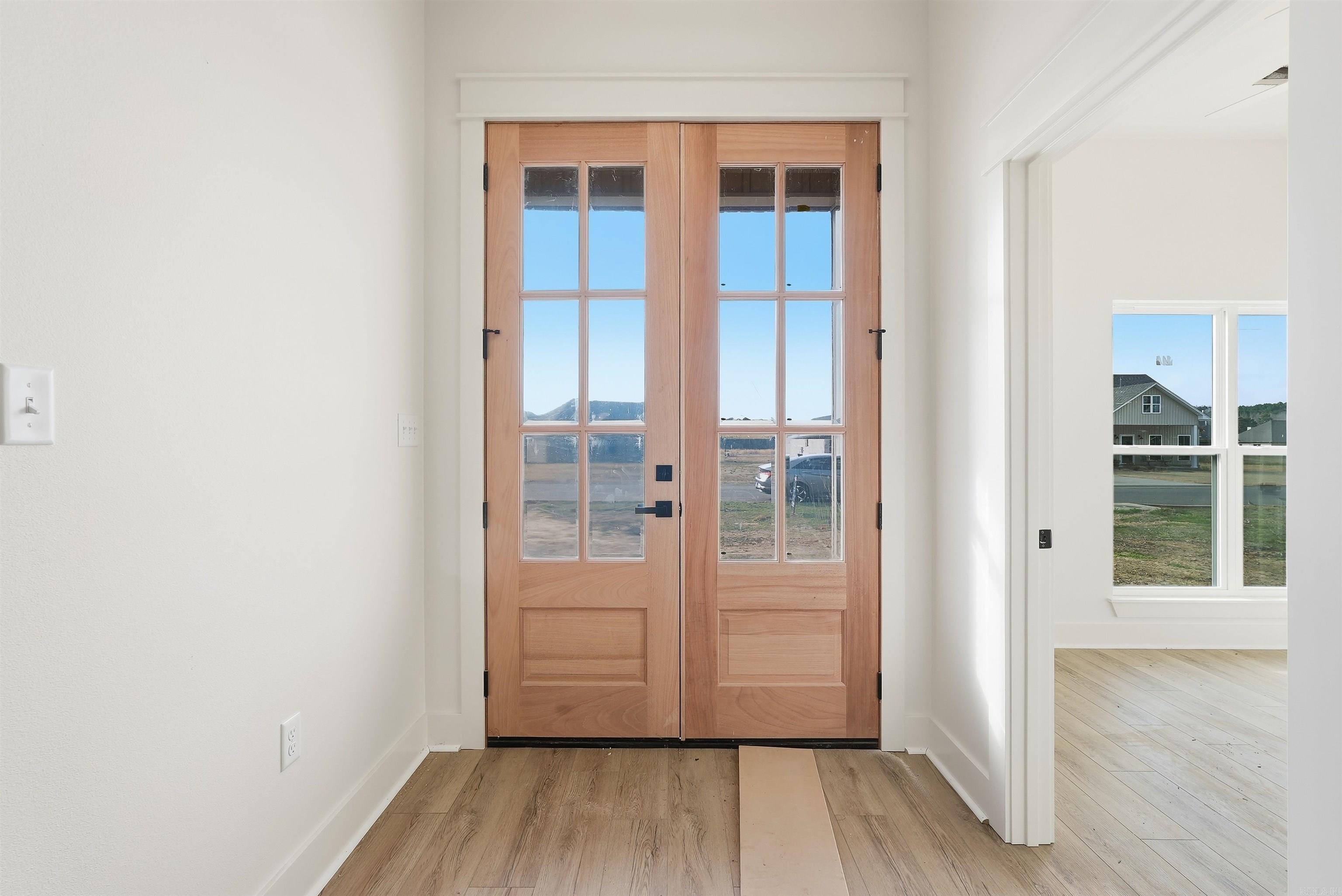 SUNSET LANDING - Residential