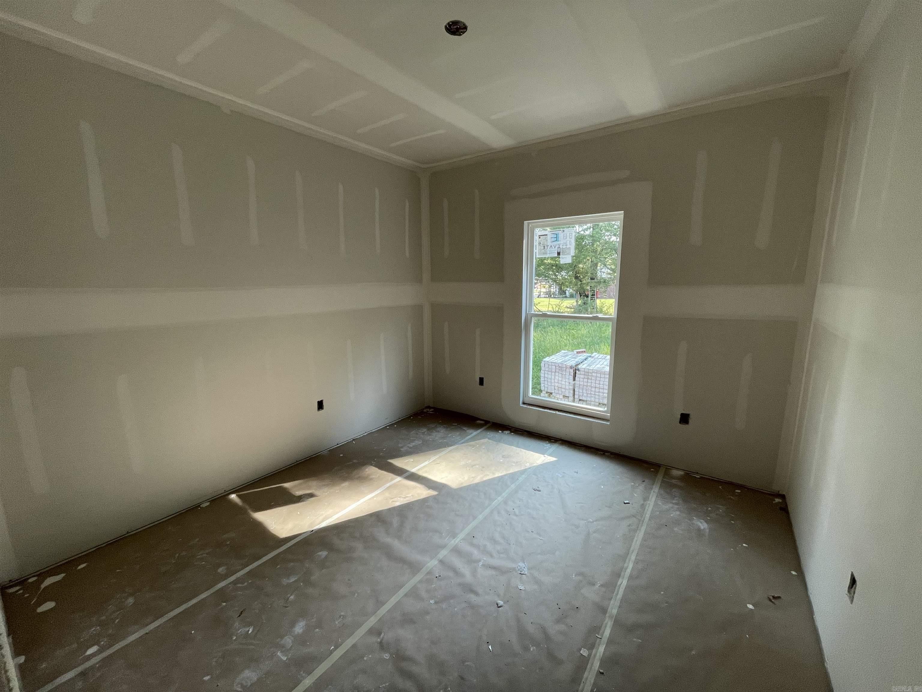 SUNSET LANDING - Residential