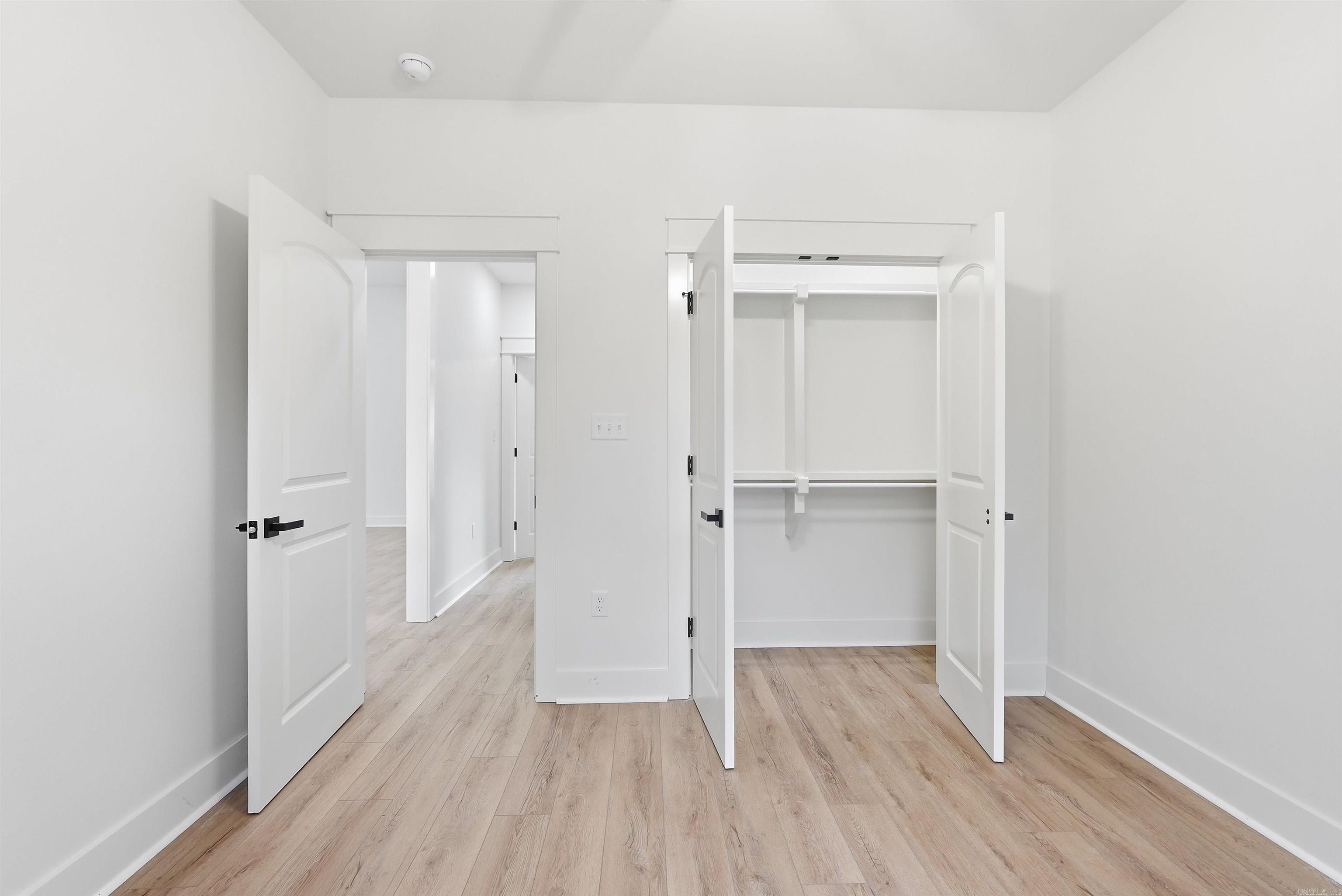 SUNSET LANDING - Residential