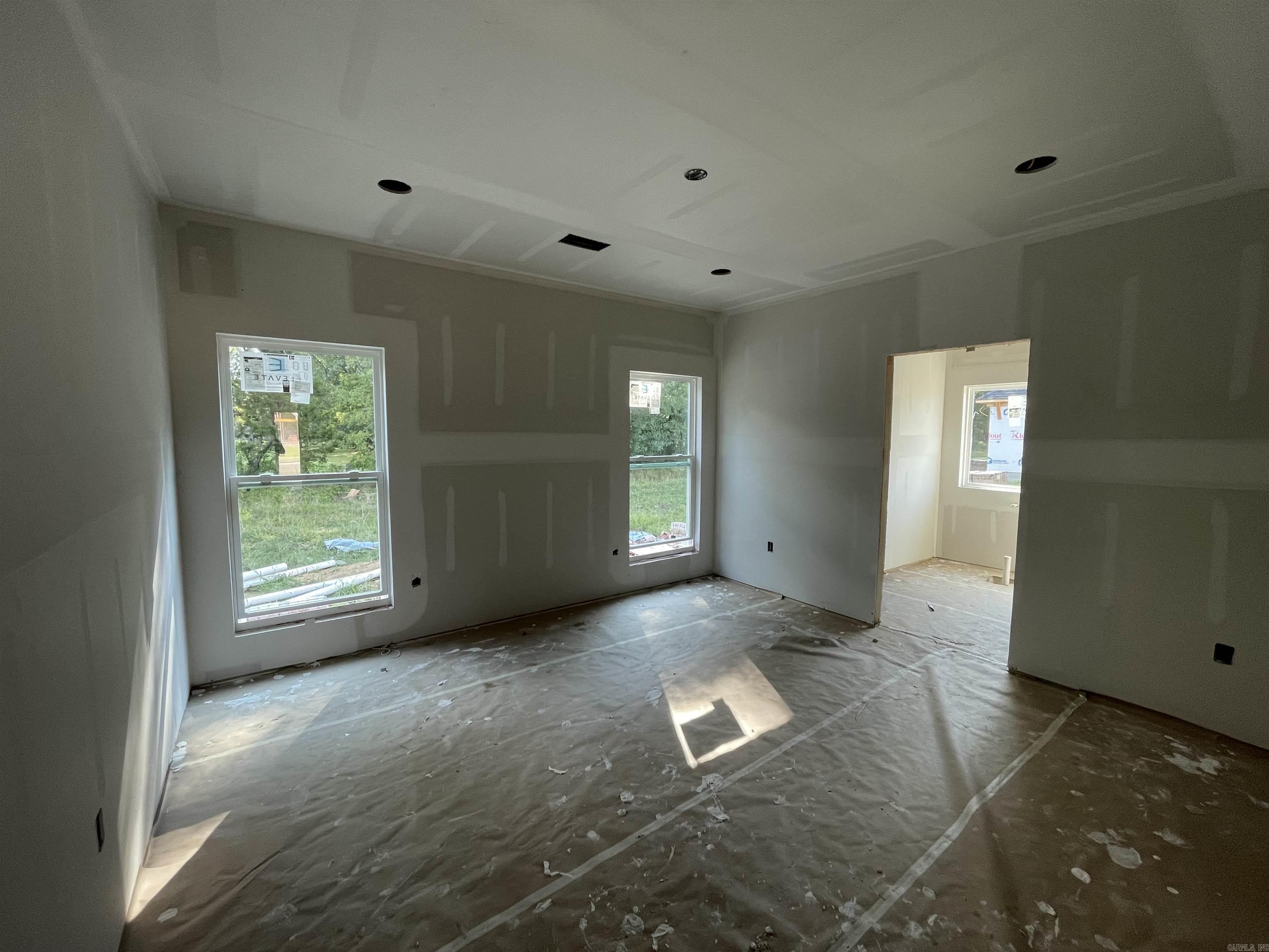 SUNSET LANDING - Residential