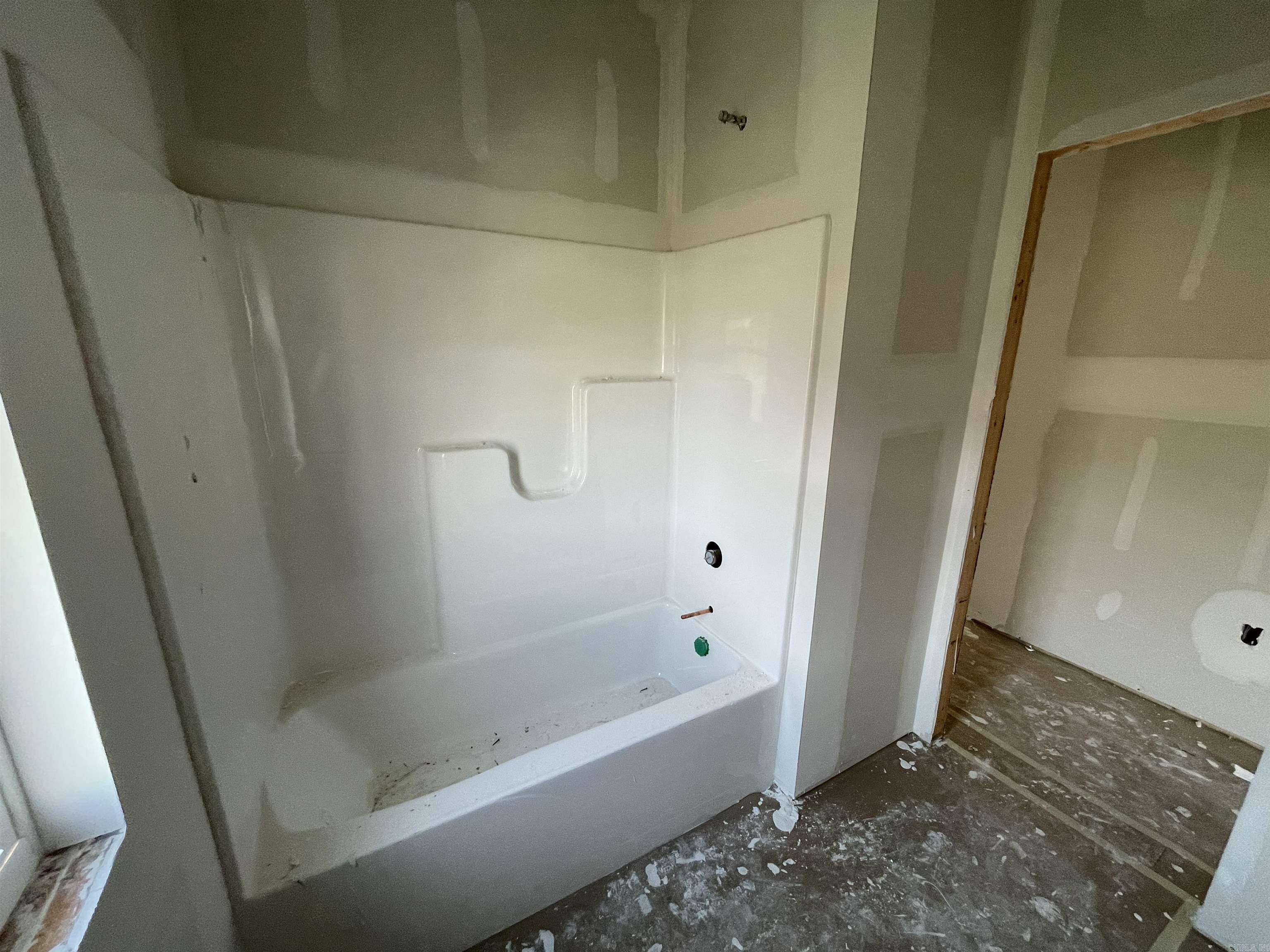 SUNSET LANDING - Residential