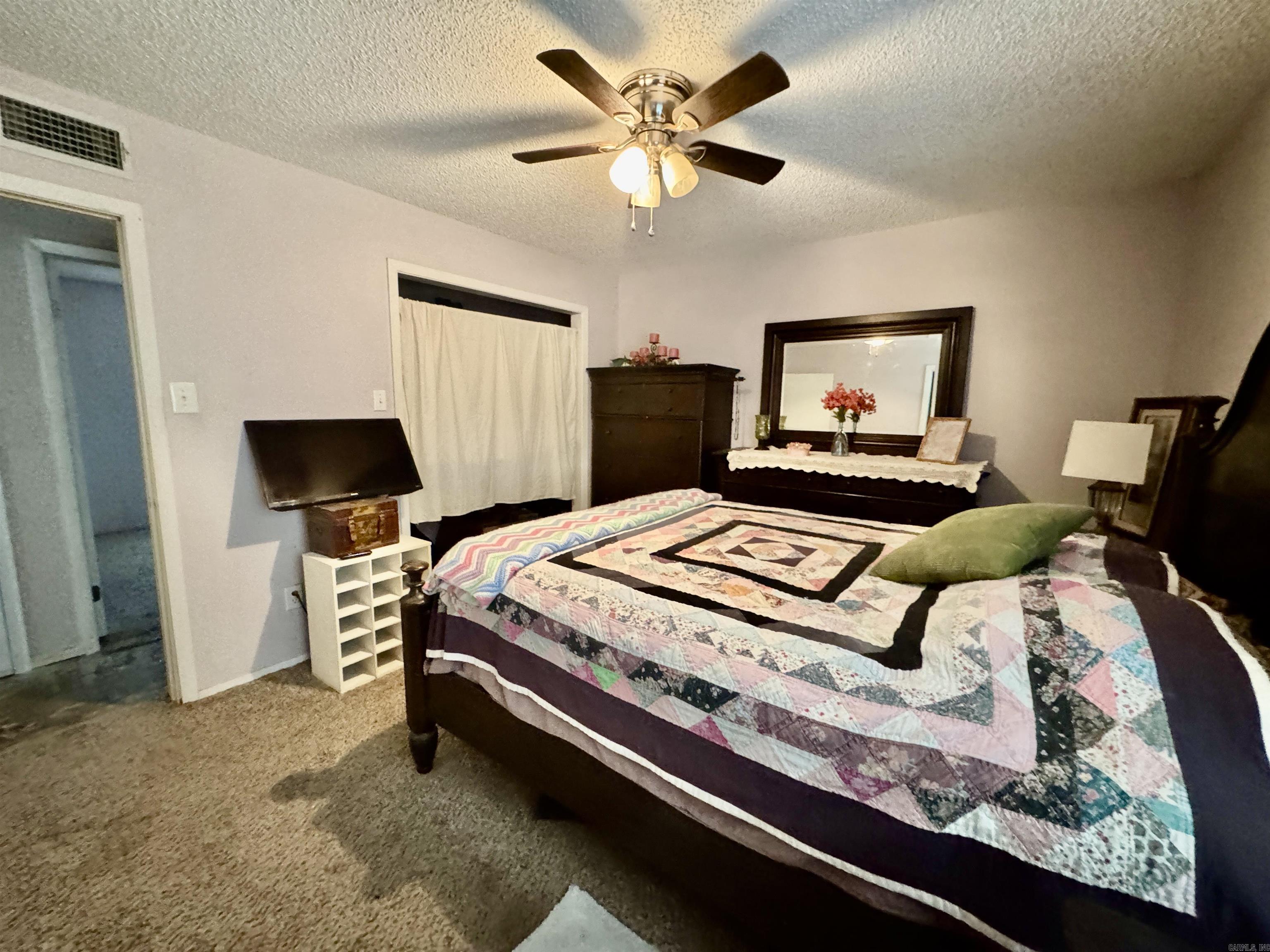 ROLLING OAKS - Residential