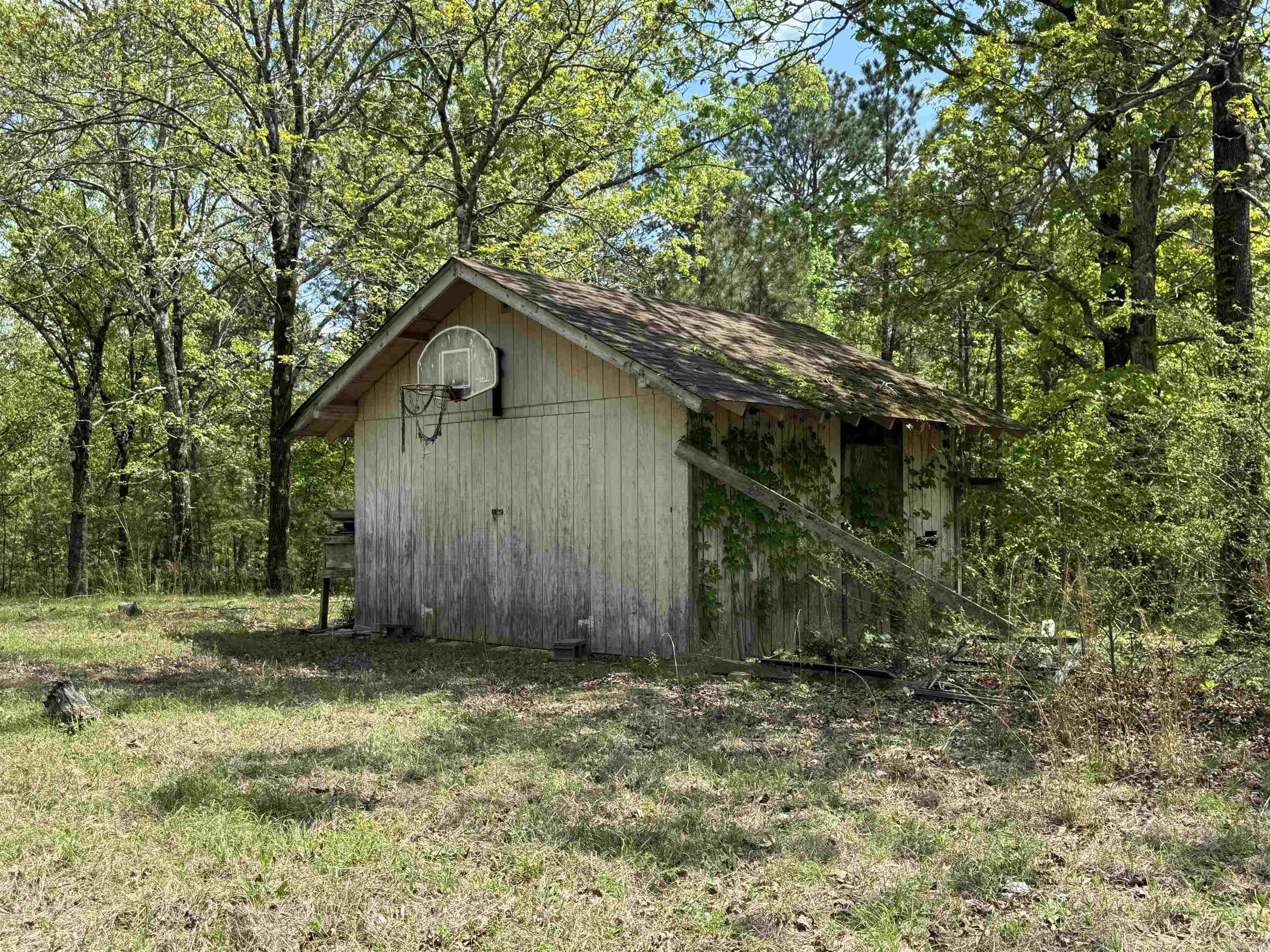 ROLLING OAKS - Residential