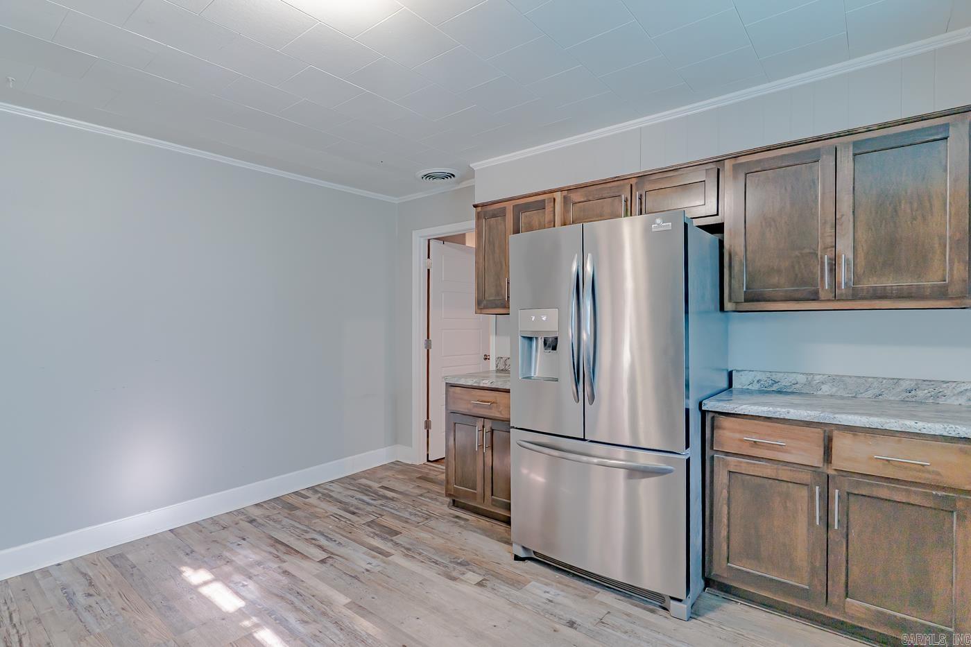 J M CARUTHERS ADD - Residential