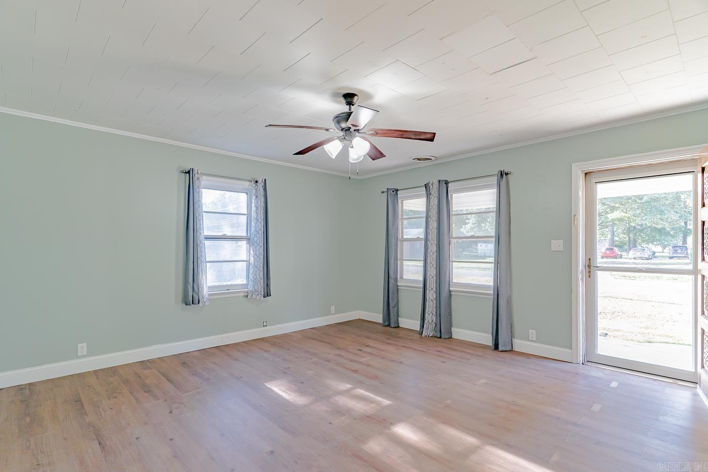 J M CARUTHERS ADD - Residential