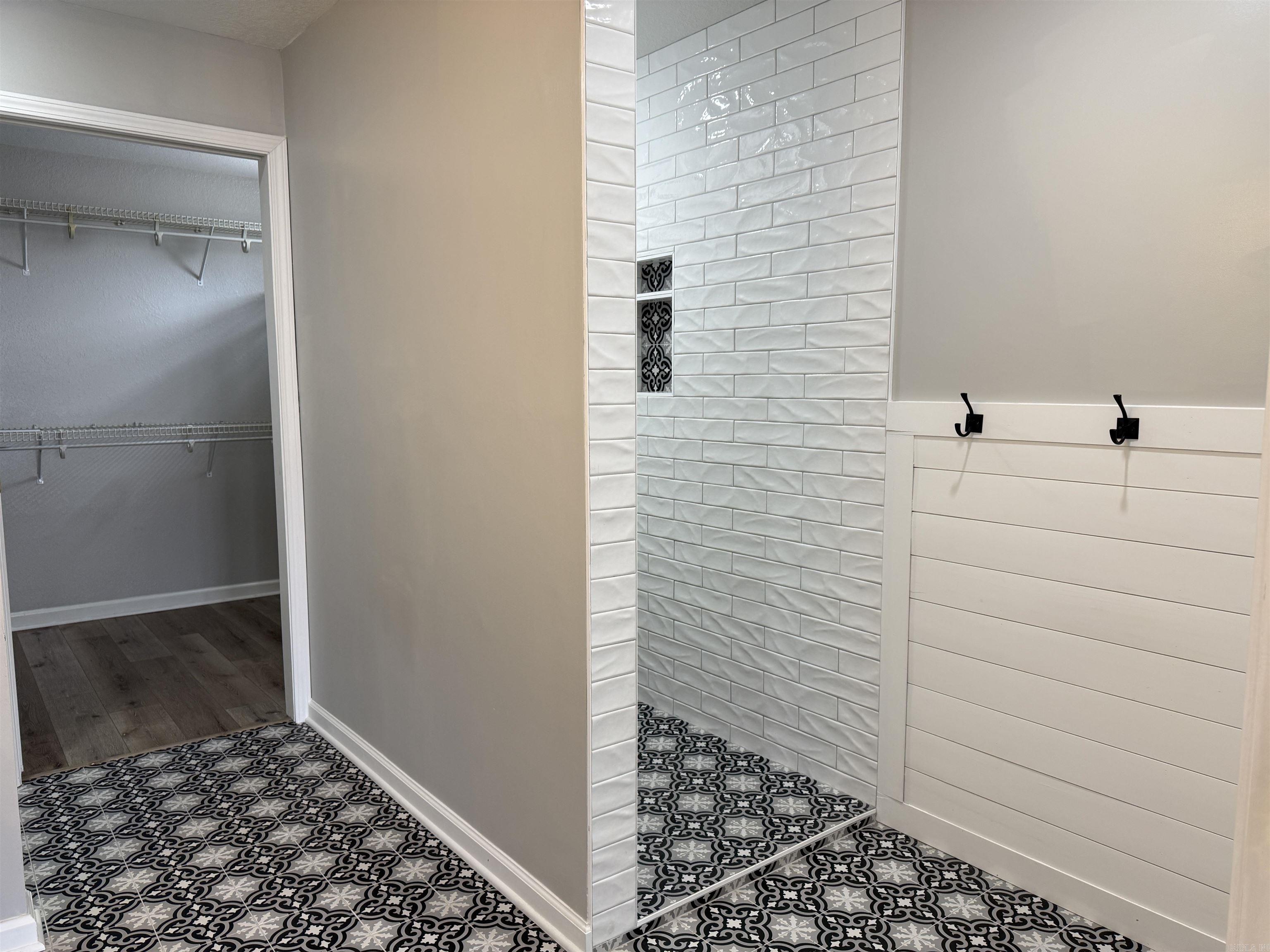 Enclave - Residential Lease