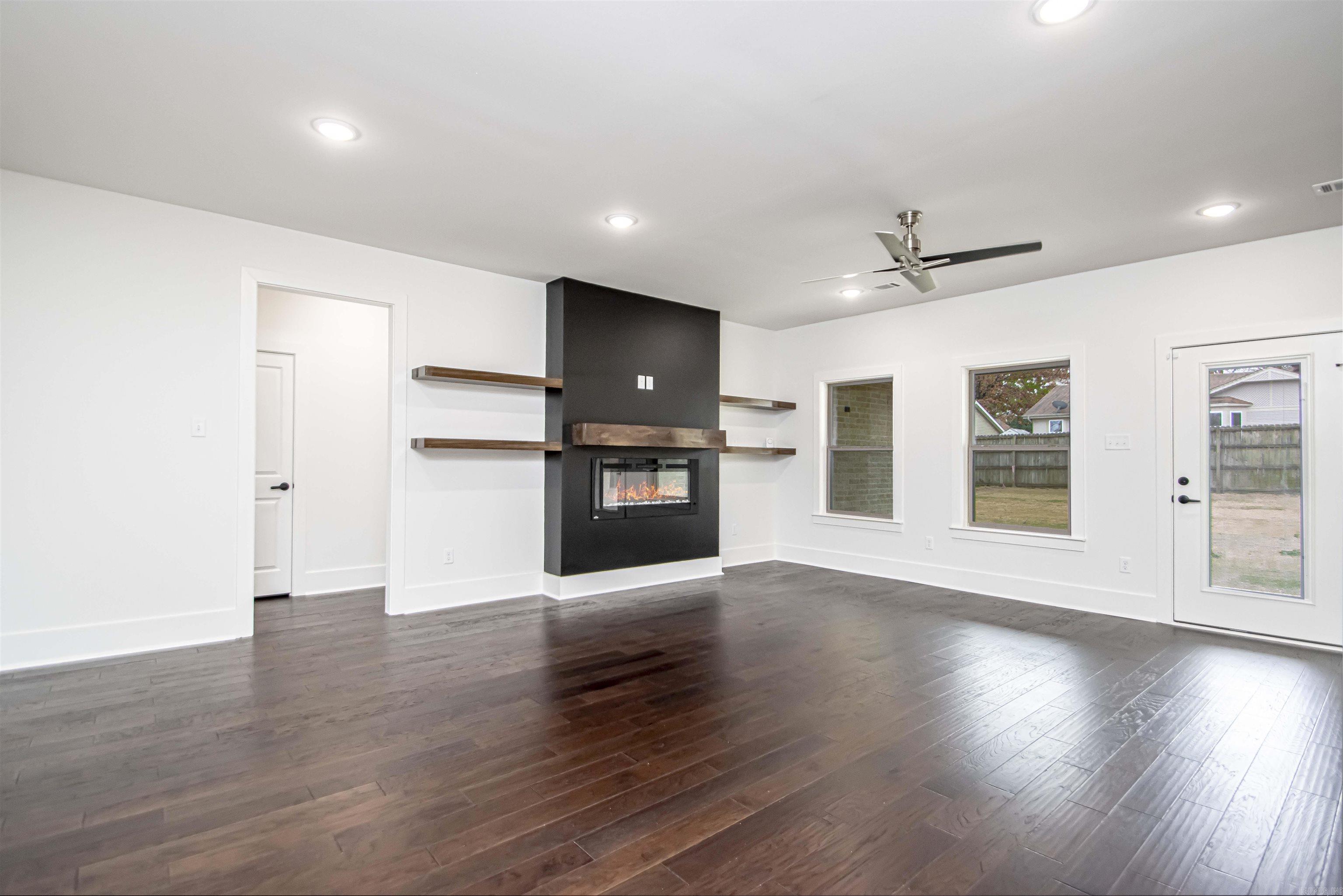 STONEHILL ADDN - Residential