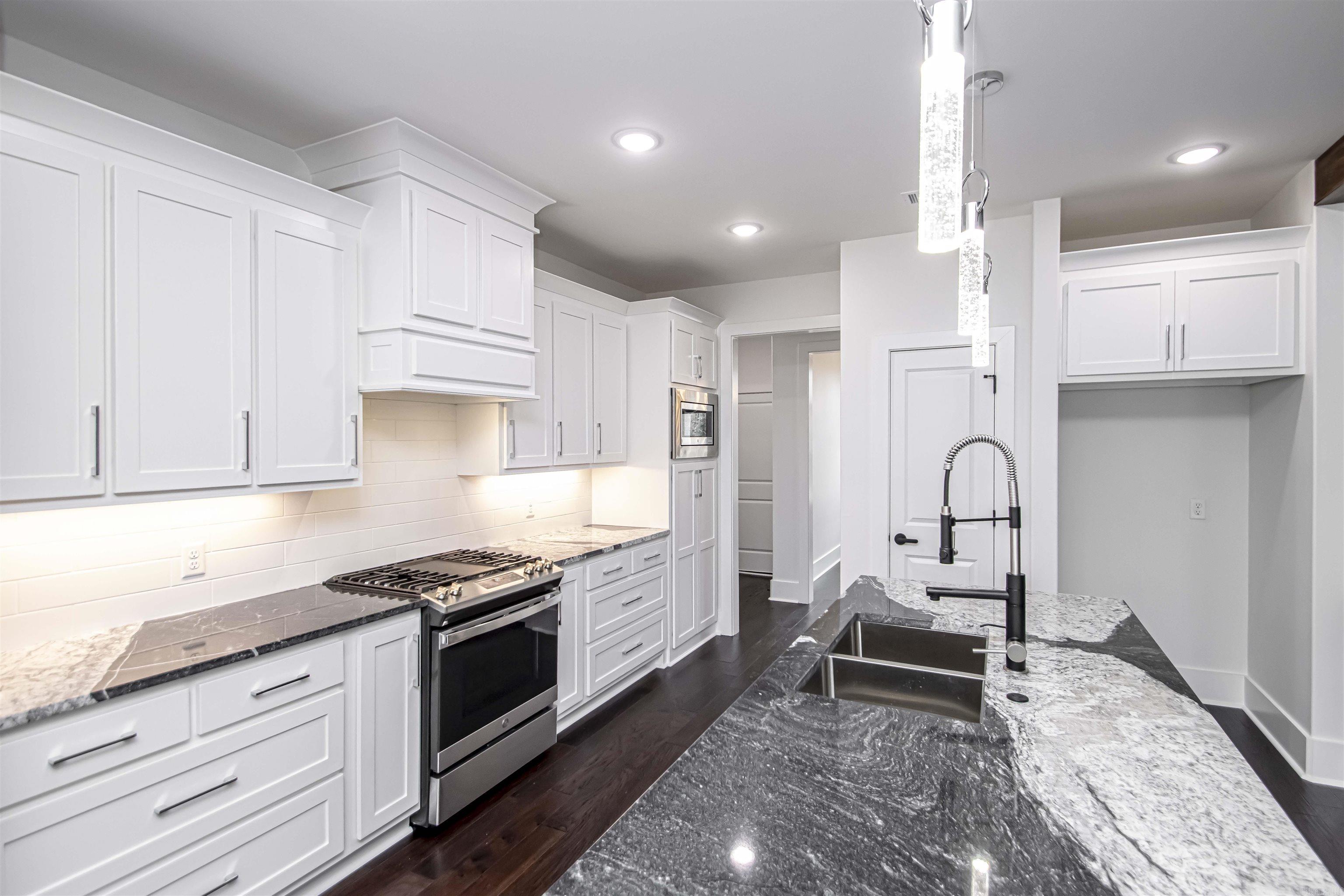 STONEHILL ADDN - Residential