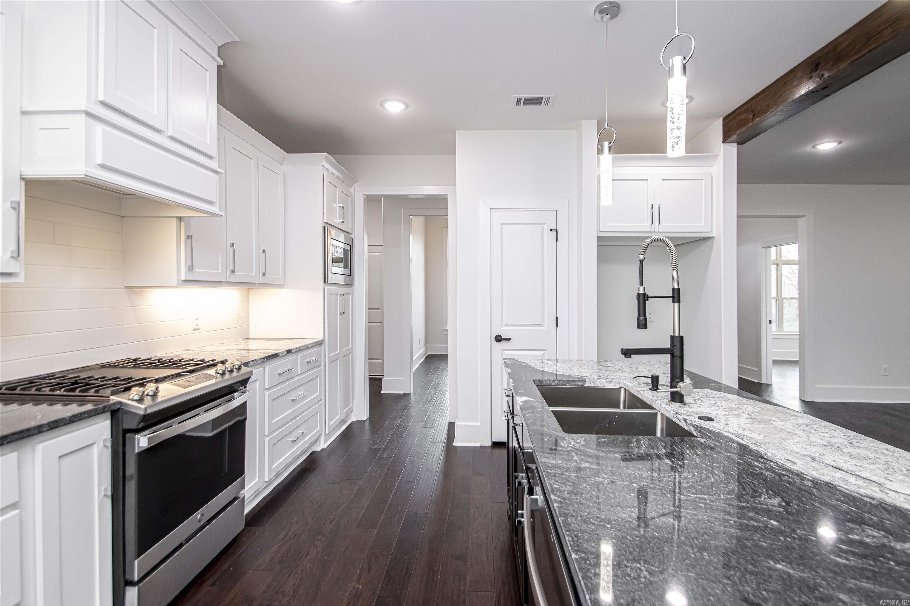 STONEHILL ADDN - Residential