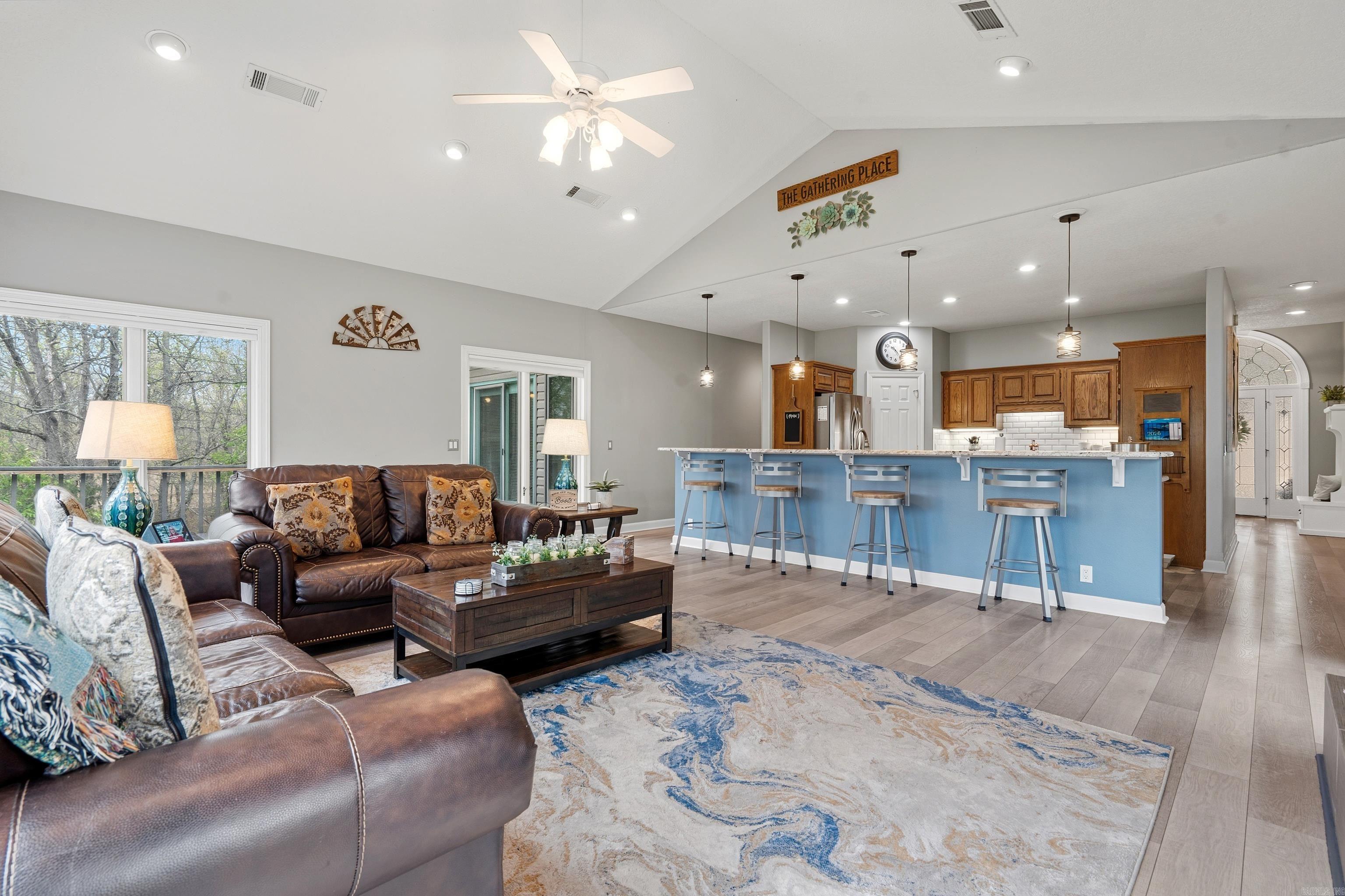 Isabella - Residential