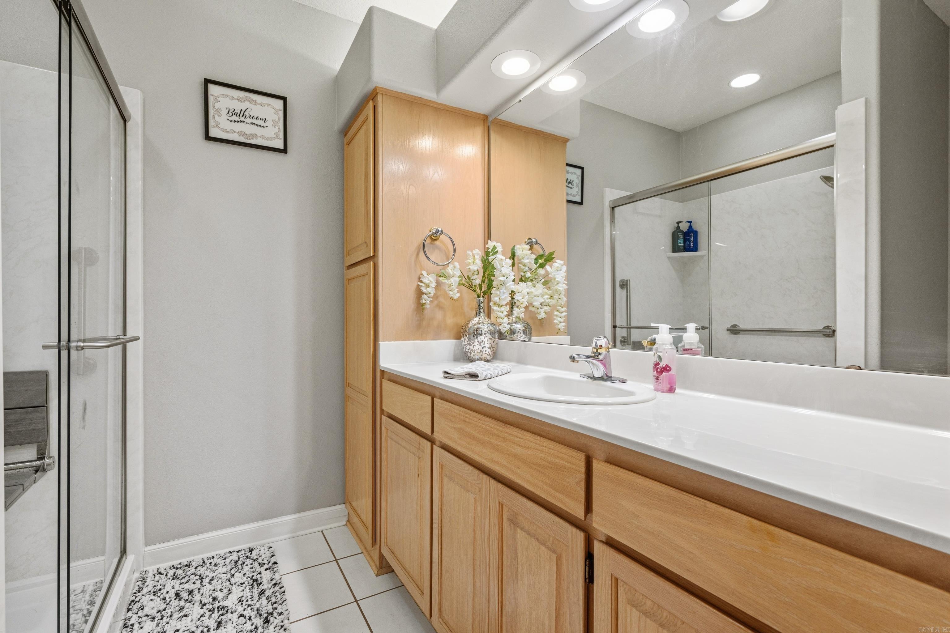 Isabella - Residential